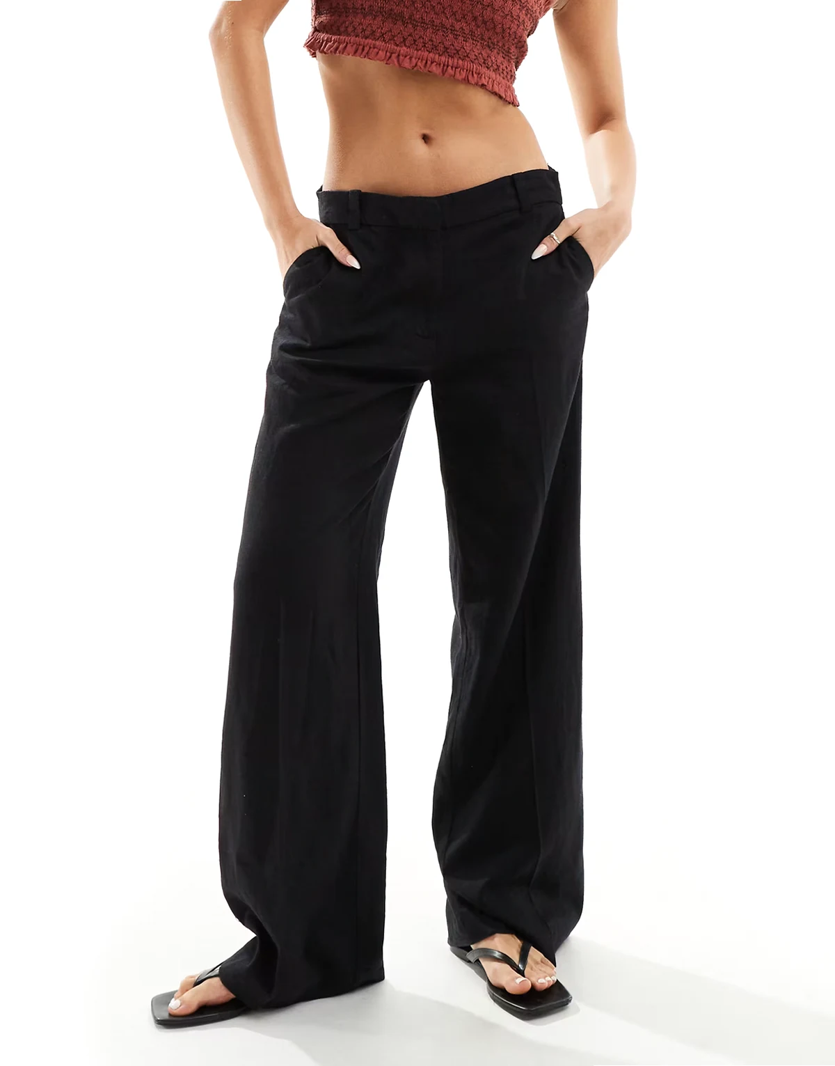 Emmie low waisted linen mix pants in black