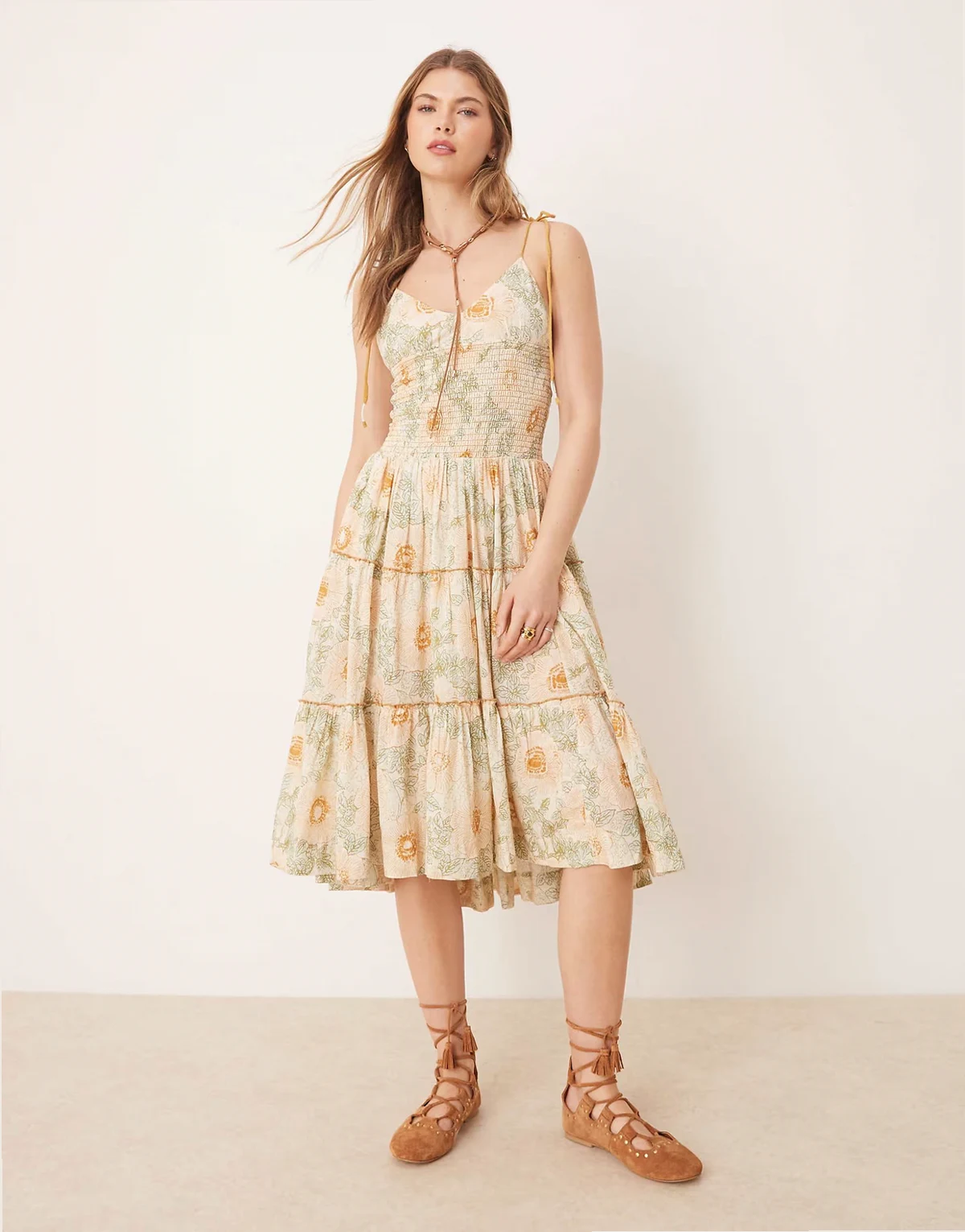 adriel floral print knee length cami dress in ivory