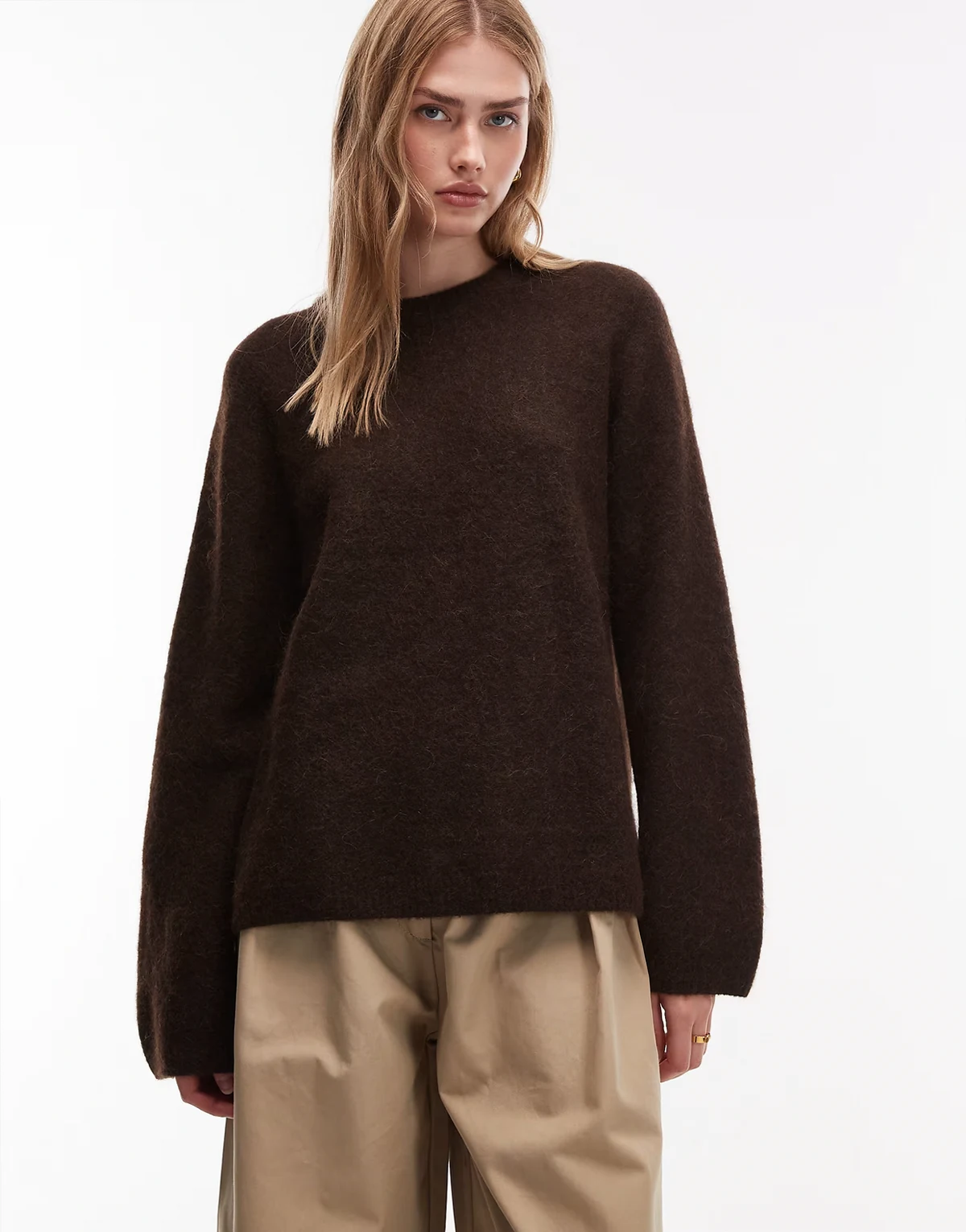 – Locker geschnittener Pullover aus superweichem Alpaka-Wollmix in Dunkelbraun