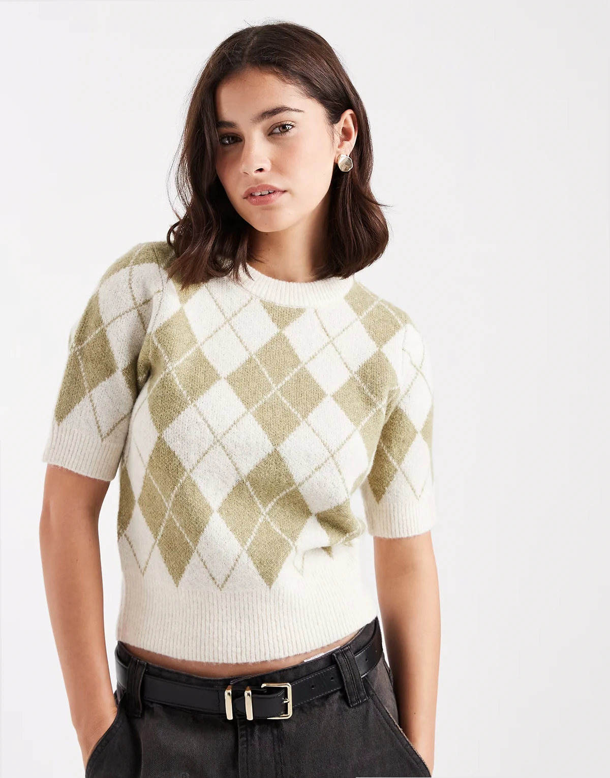 – Kurzärmliger Cropped-Strickpullover mit grünem, kariertem Rautenmuster