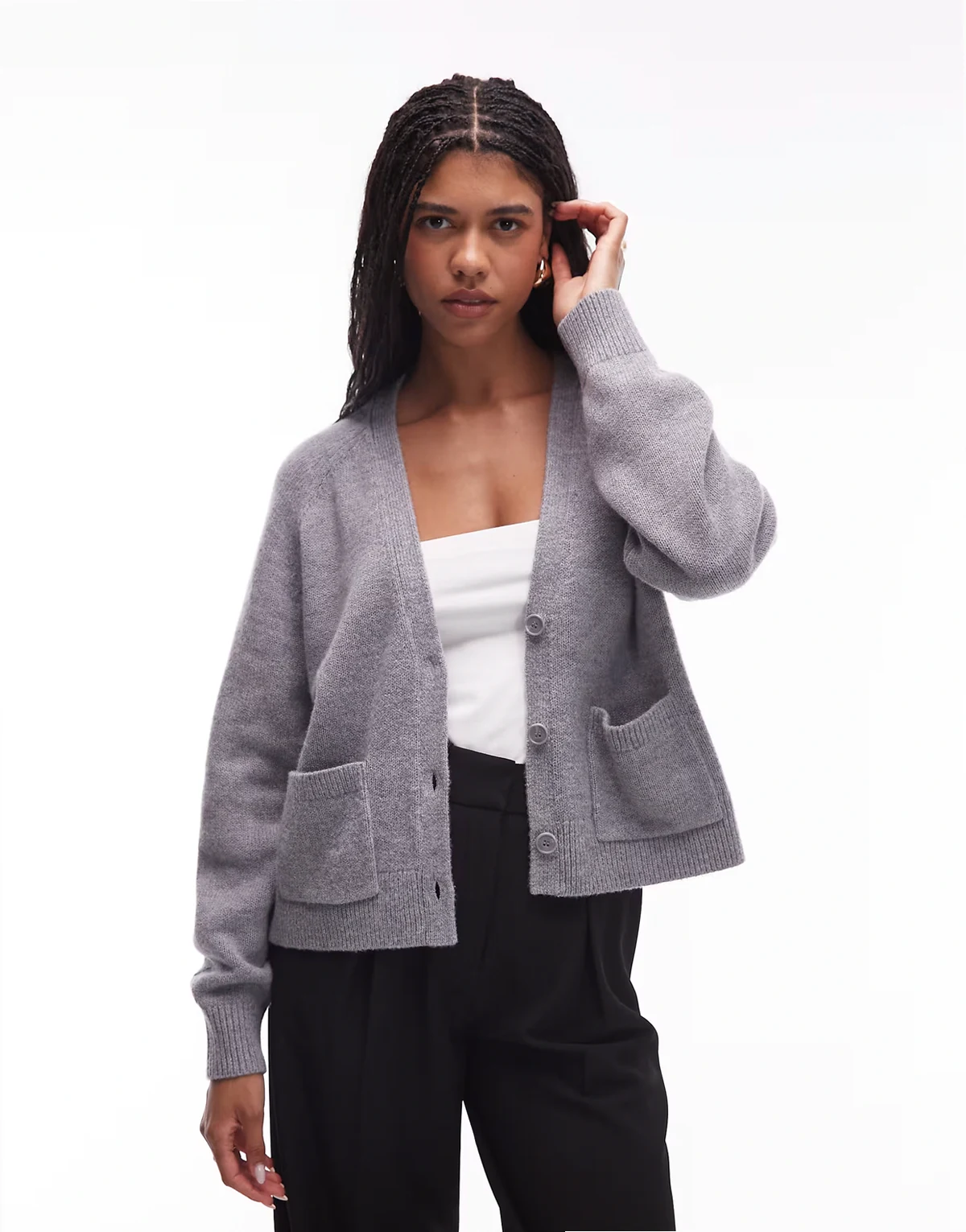 – Wollmix-Strickjacke in meliertem Grau mit aufgesetzten Taschen