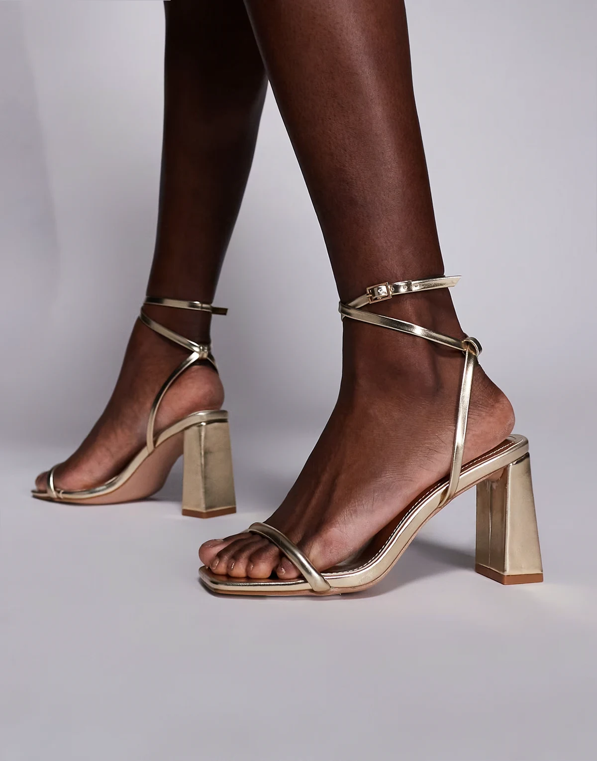 SIMMI London Citra block heel sandals in gold