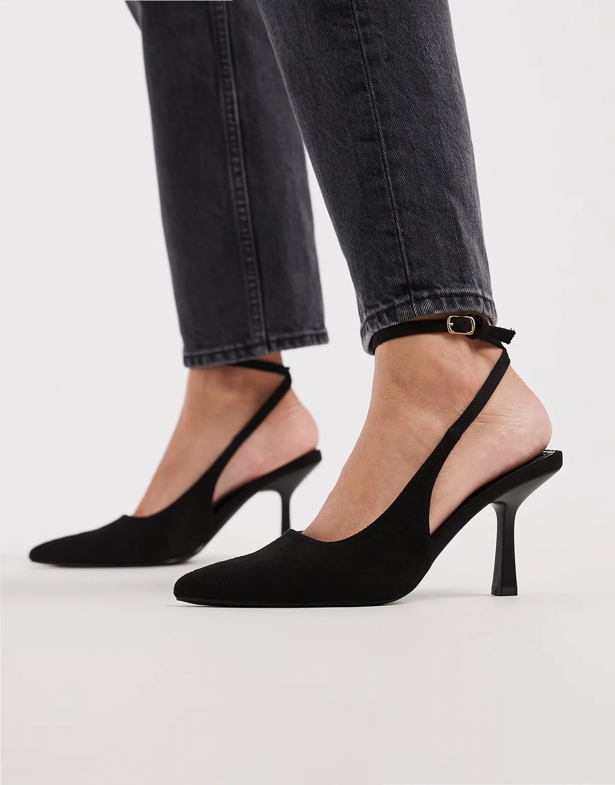 – Salado – Pumps in schwarzer Mikrofaser mit Absatz