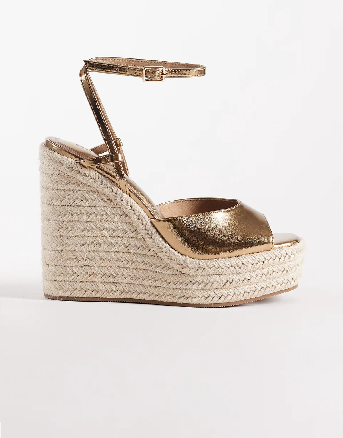Wide Fit – Tamryn – Złote espadryle na koturnie
