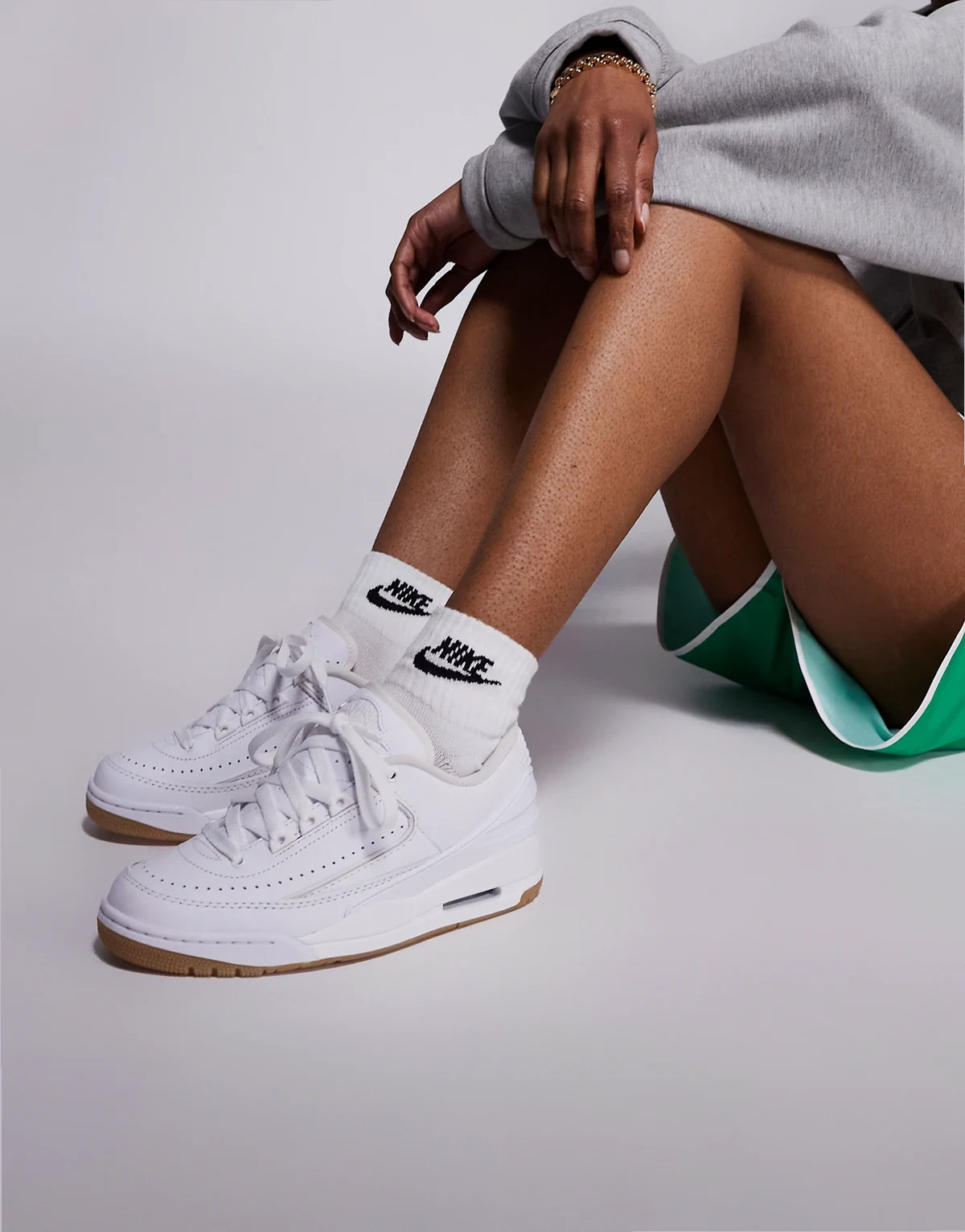 Air Jordan 2/3 sneakers in white
