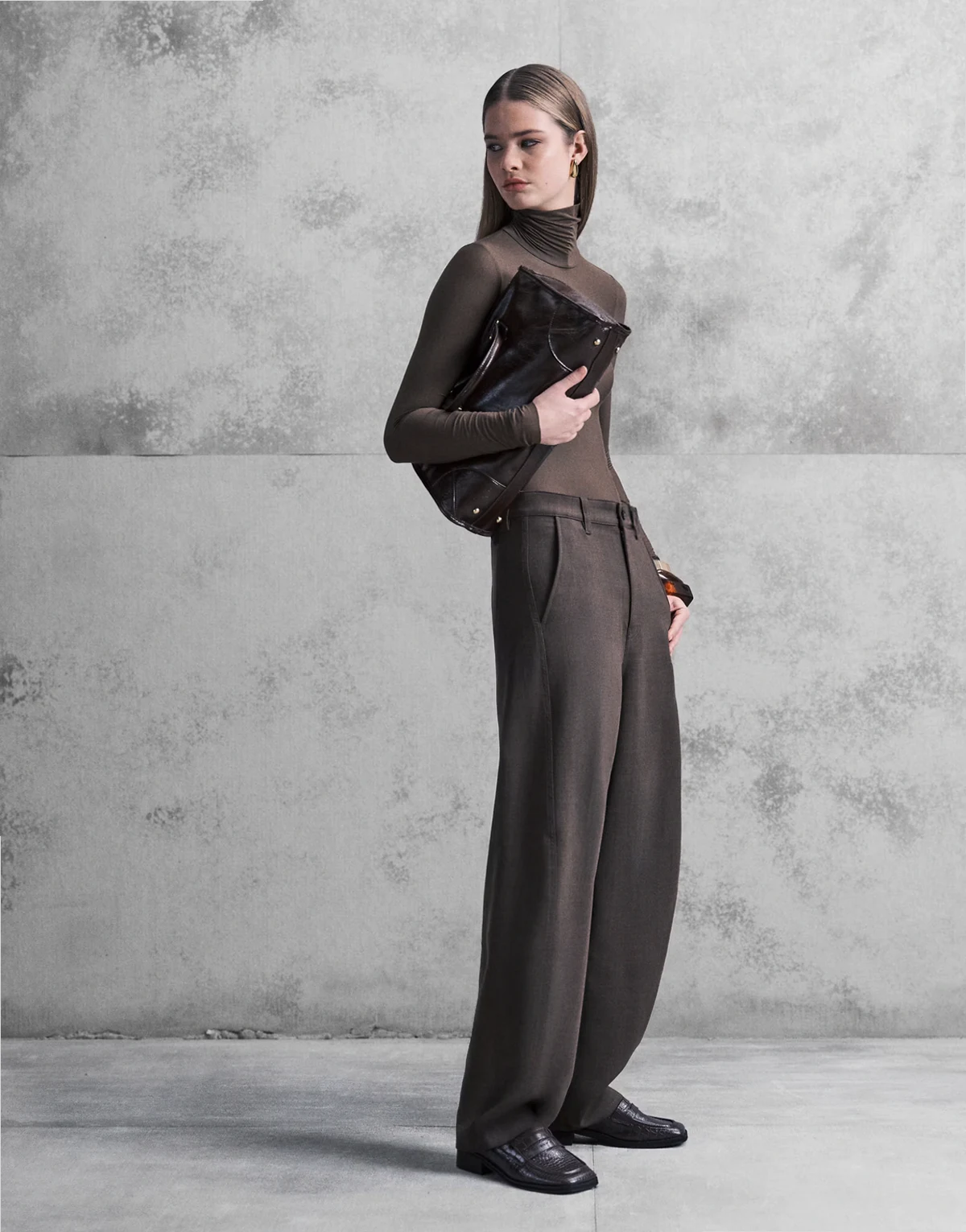 – Elegante, gerade geschnittene Hose aus Wollstretch in Braun