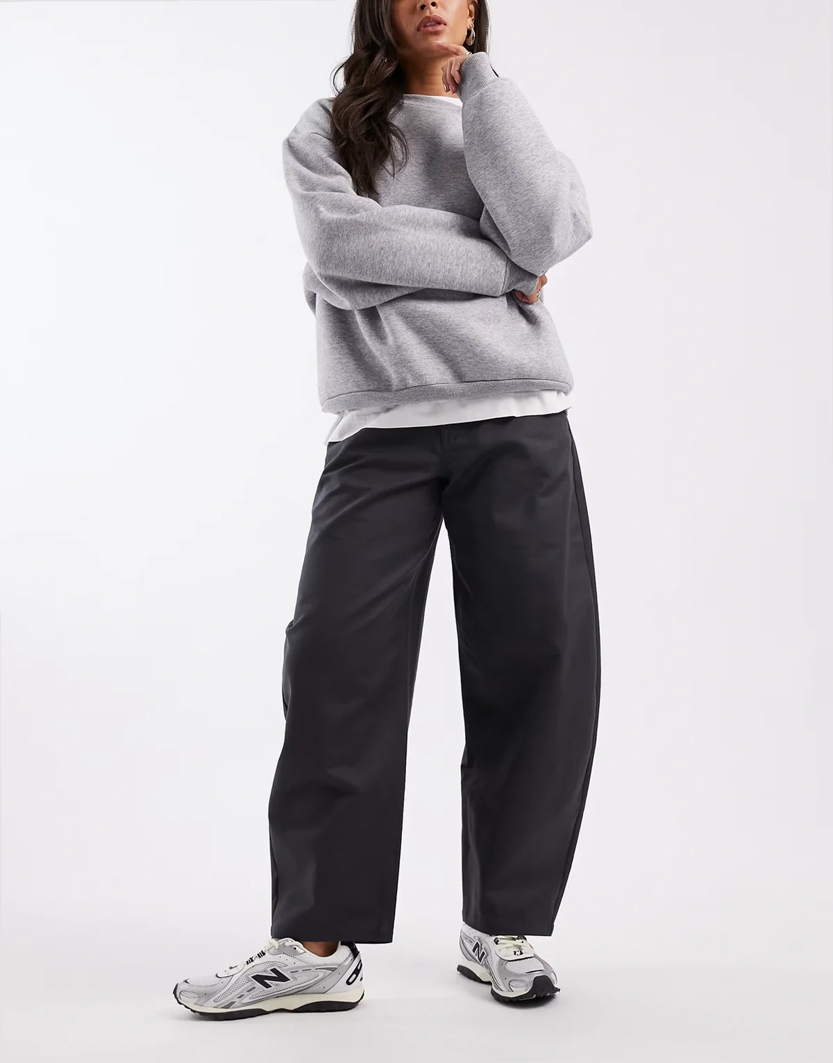 – Elegante Hose aus Baumwollsatin in Marineblau