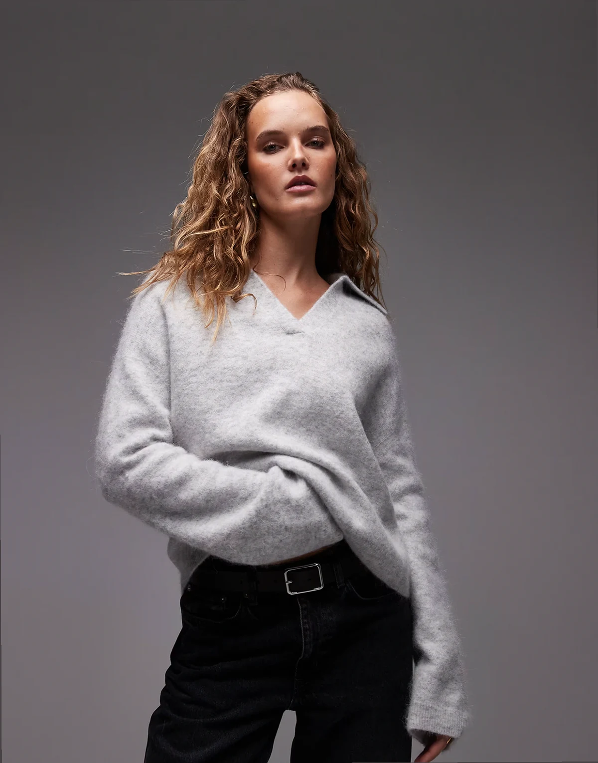 – Strickpullover aus Alpaka und Wolle in grau meliert mit Polokragen