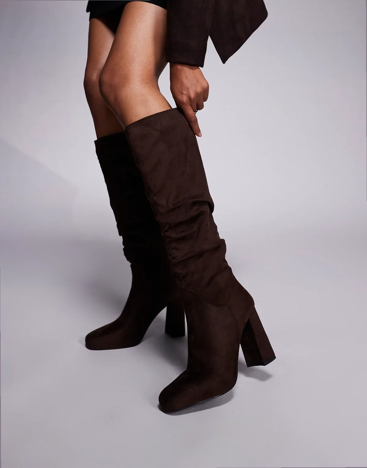 Simmi London Hanzel ruched block heeled knee boots in chocolate faux suede