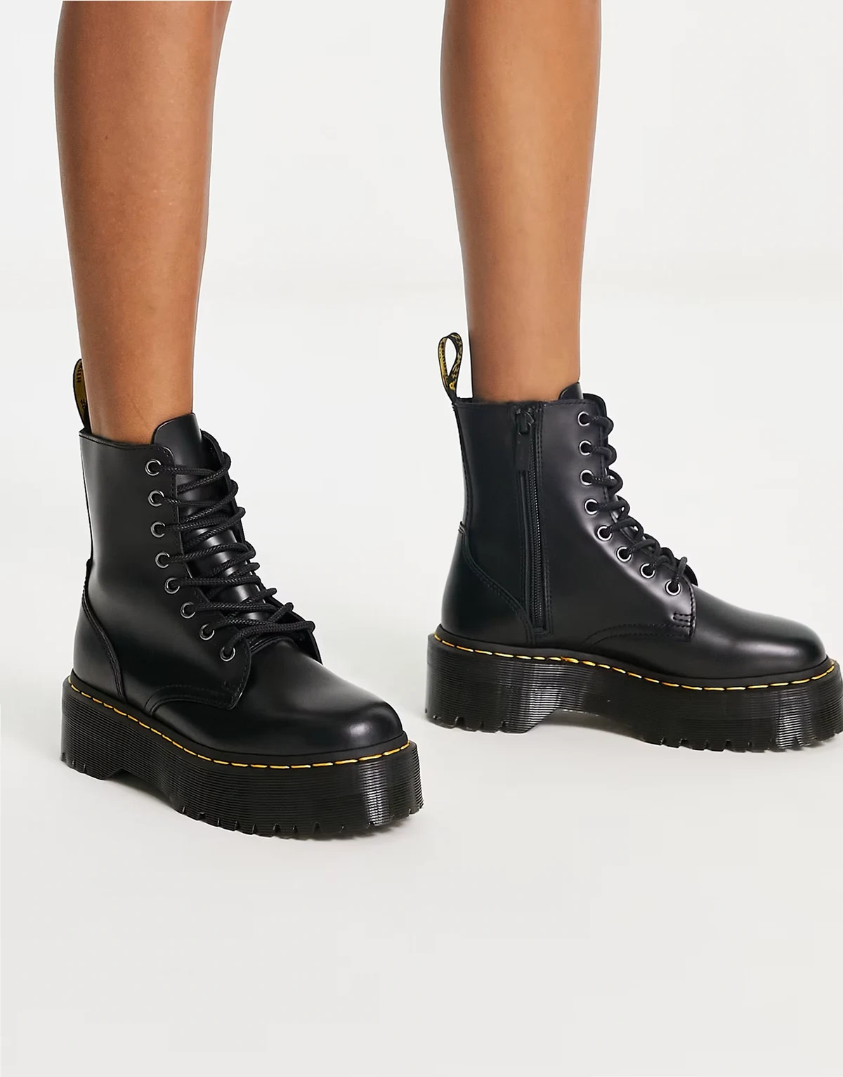 Jadon flatform leather boots in black