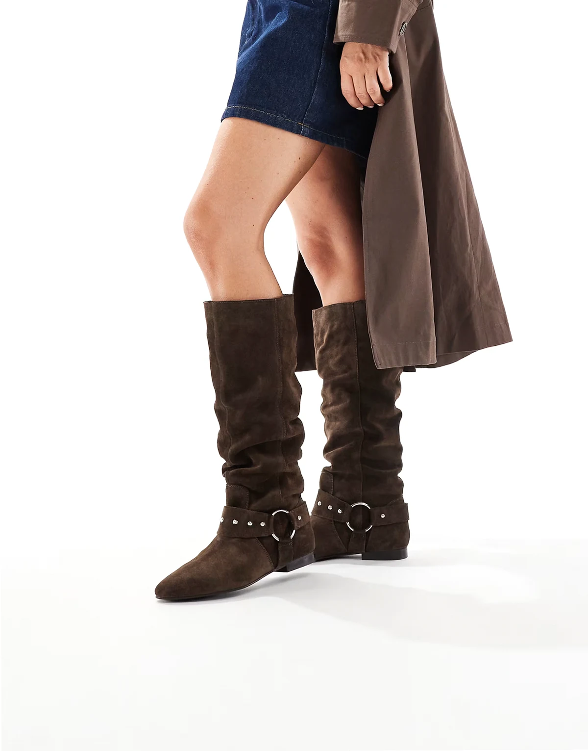 – Dallas – Weite Pixie-Stiefel aus Wildleder in Braun