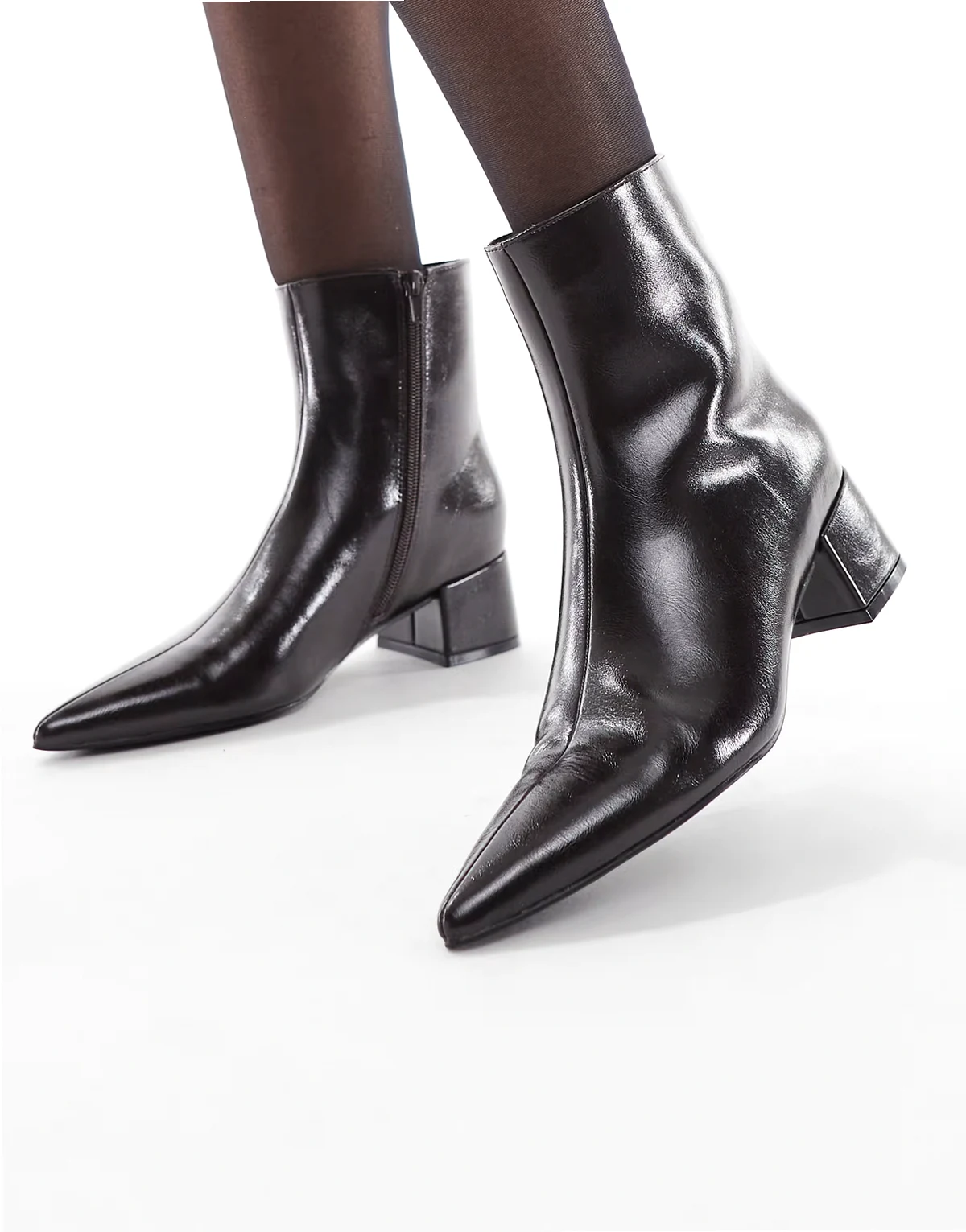 Bridget heeled ankle boots in burgundy