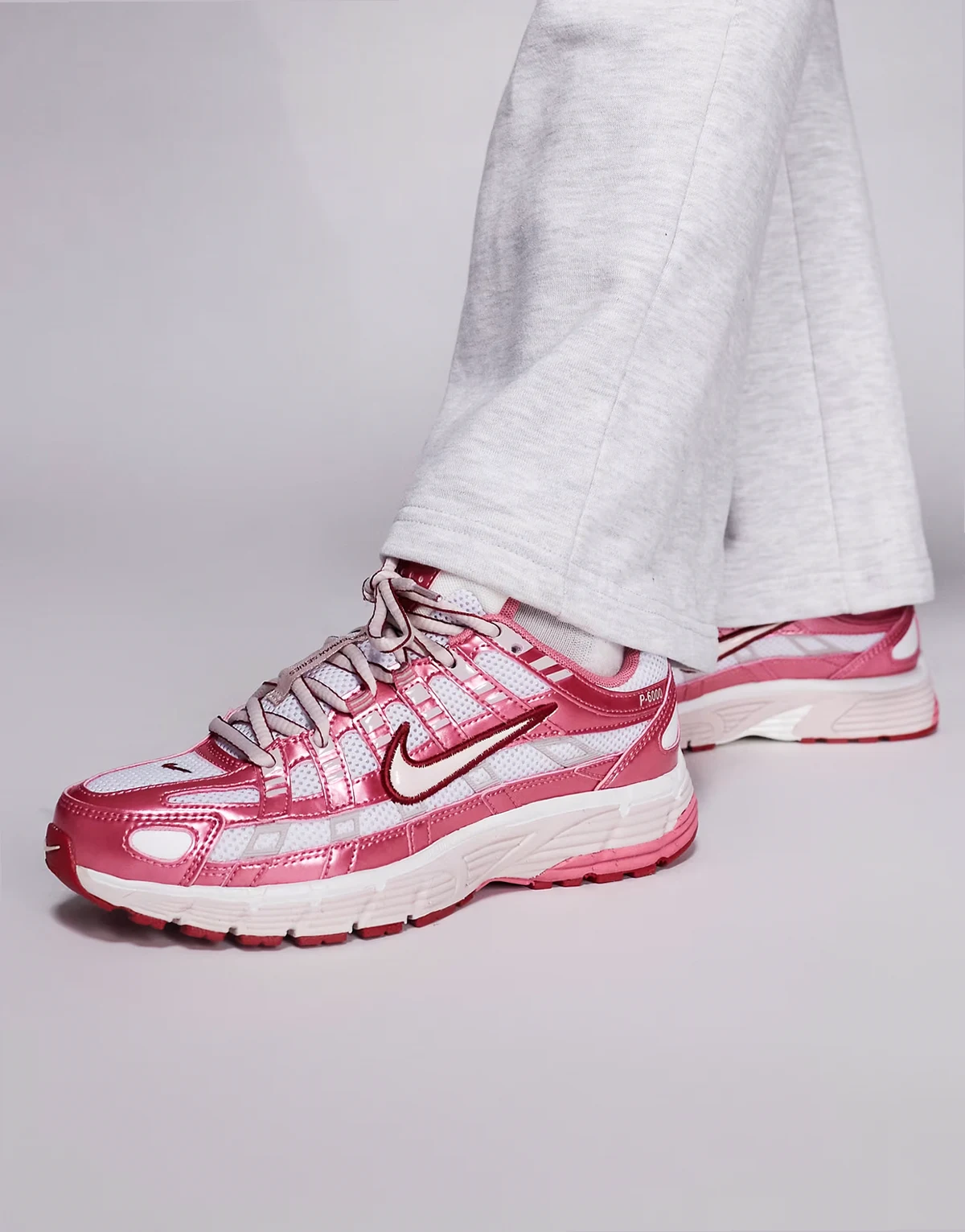 P-6000 sneakers in pink and white
