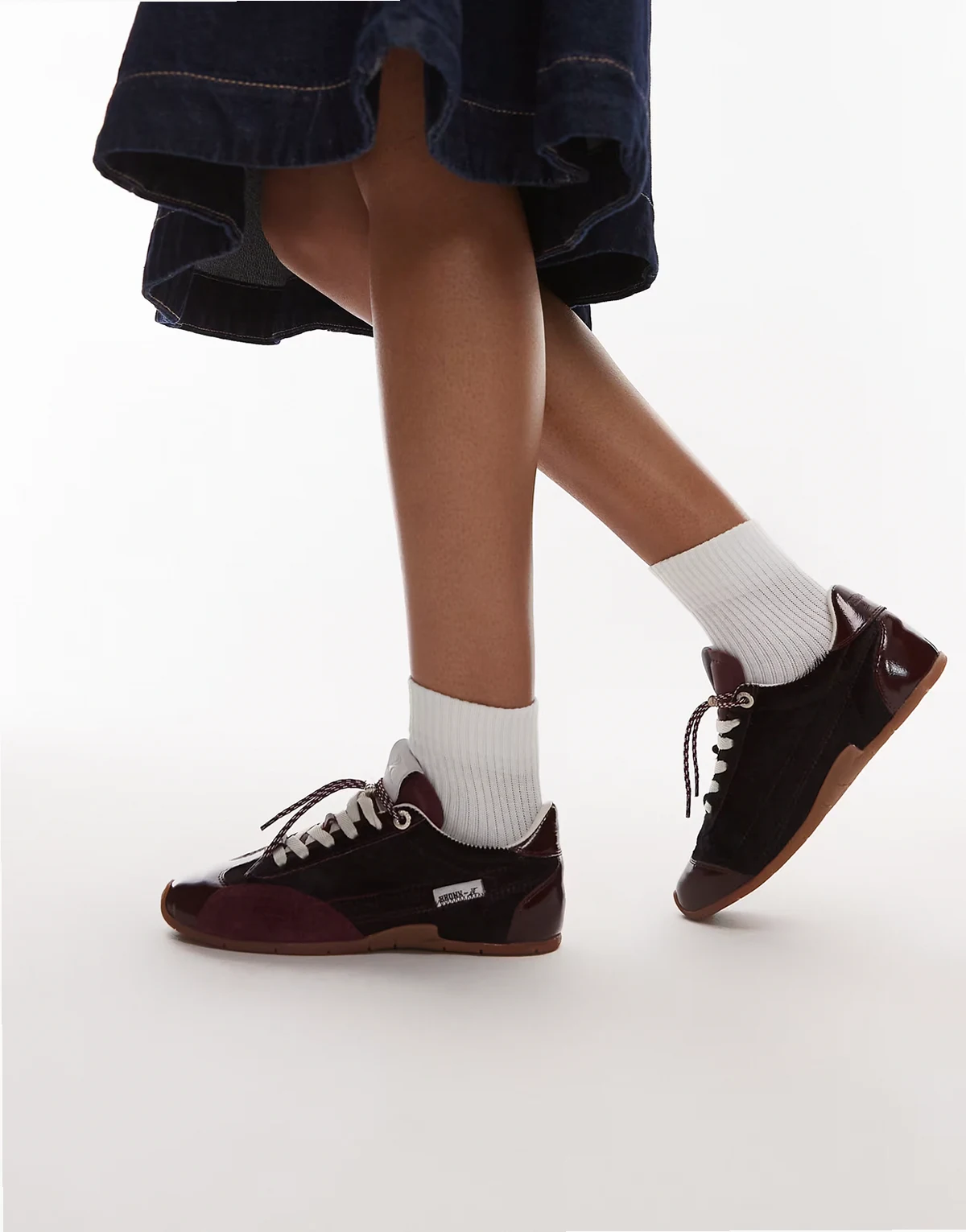 rubber sole sneakers in leather red