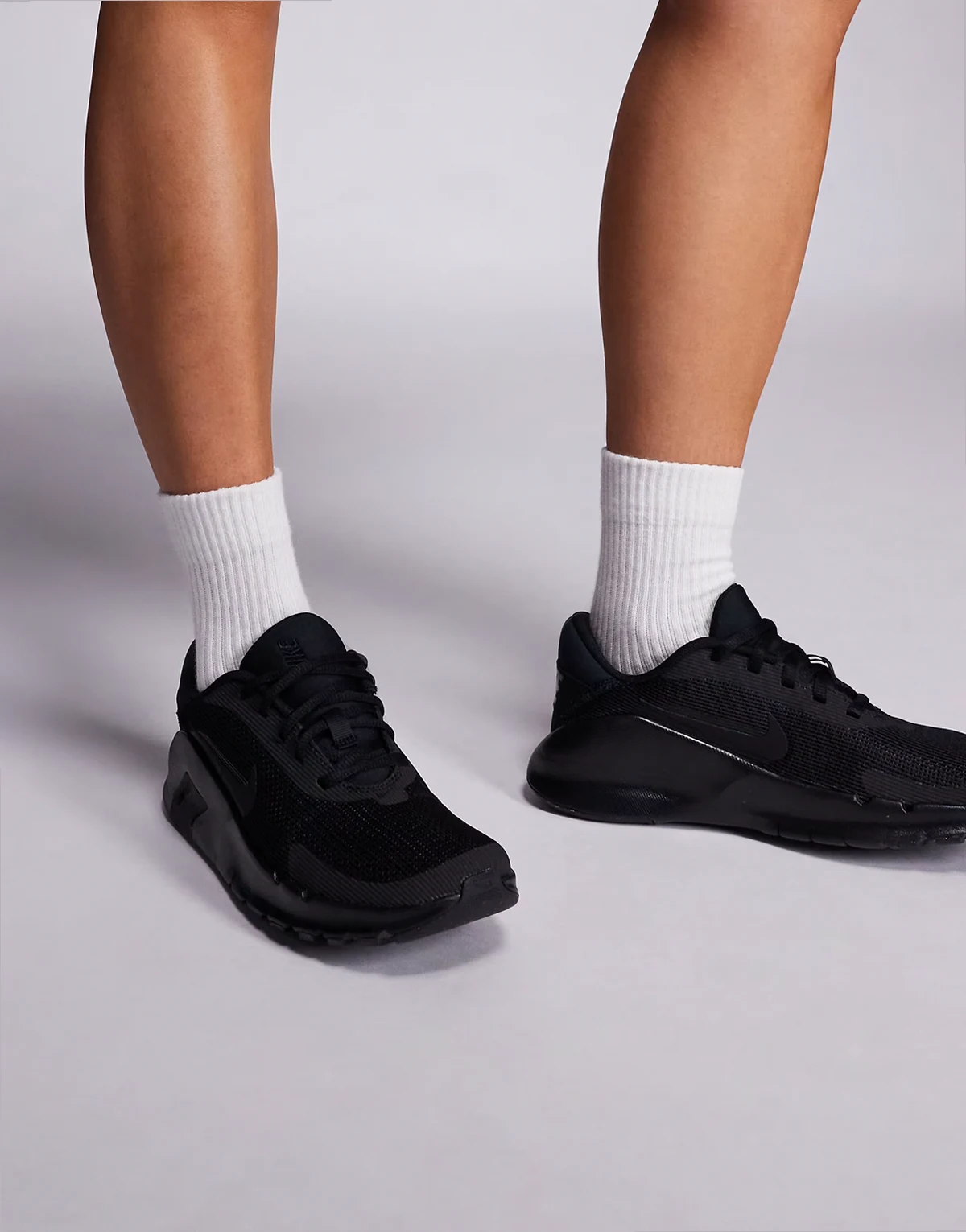 Flex sneakers in black