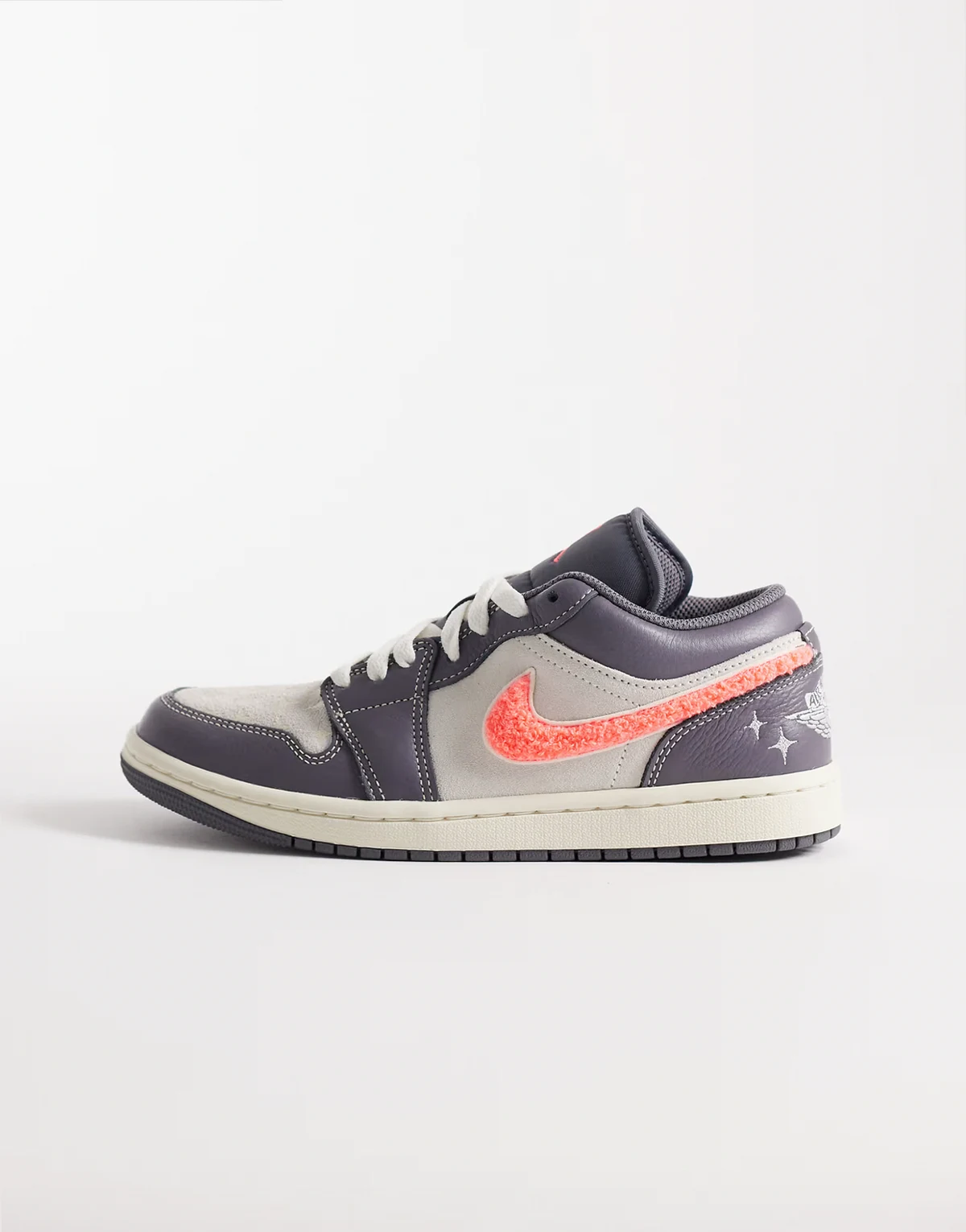 Nike Air Jordan 1 Low NA4 sneakers in gray and pink