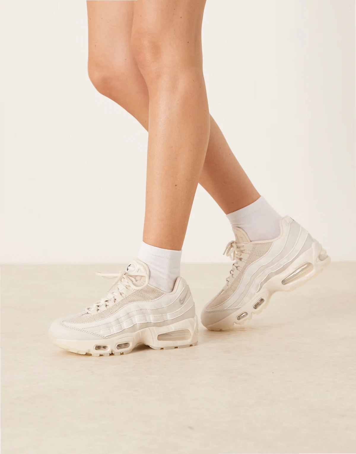 Air Max 95 sneakers in beige and white