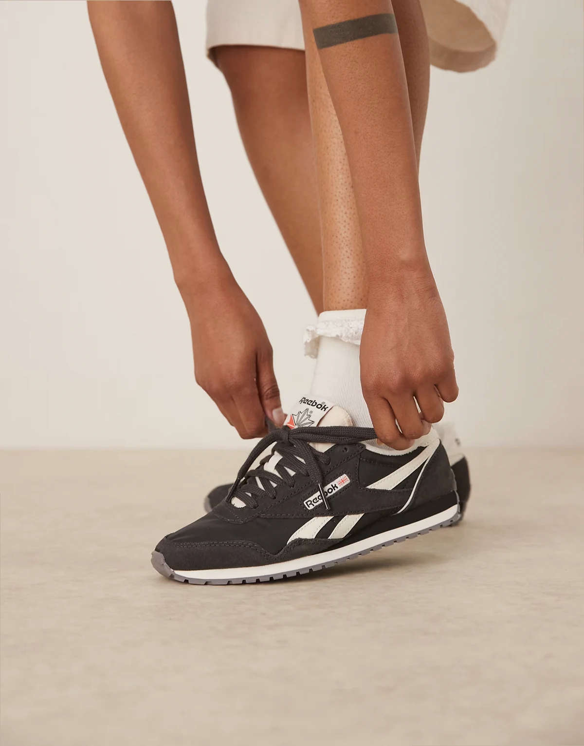 Classic AZ sneakers in black