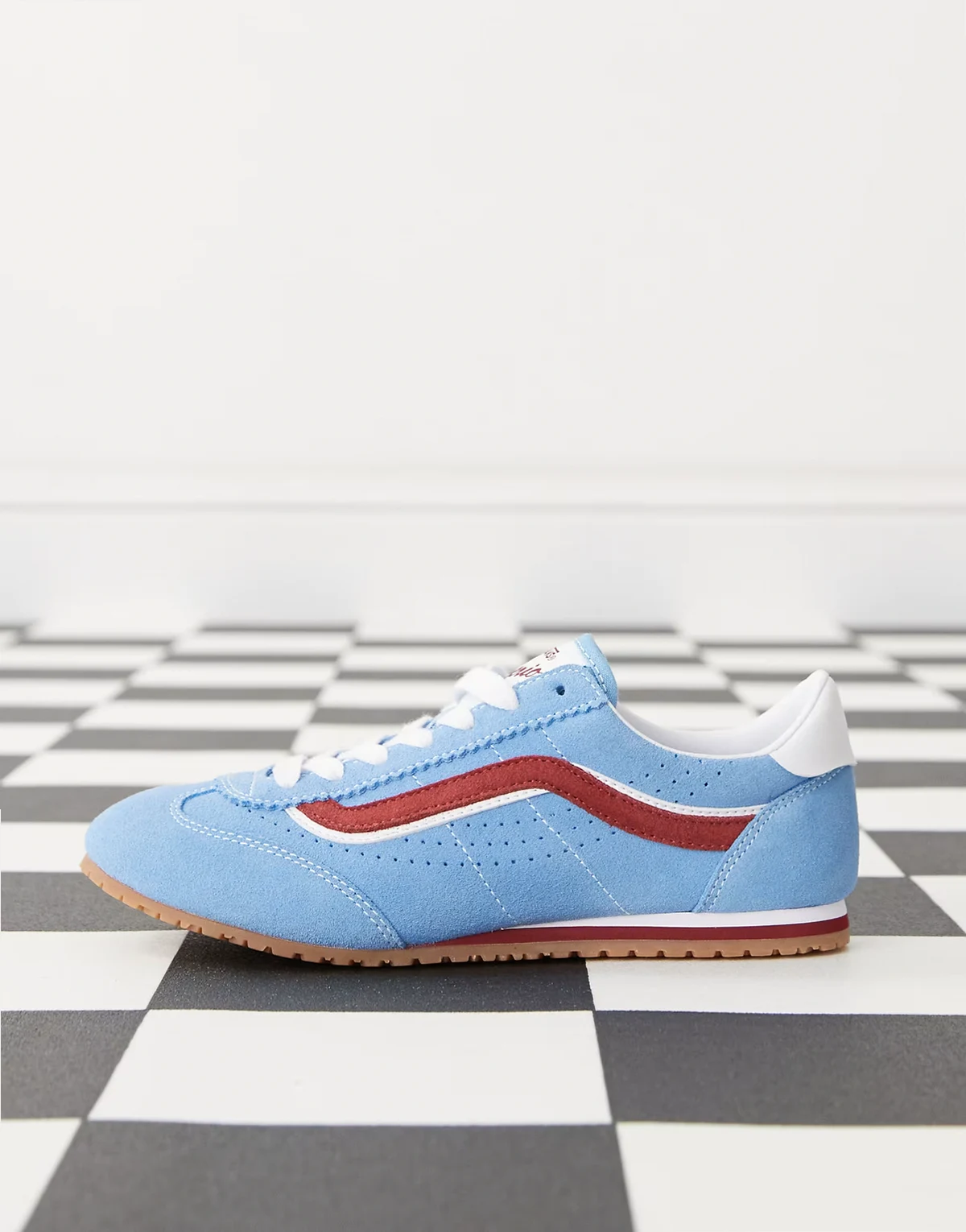 Super Lowpro sneakers in blue and red