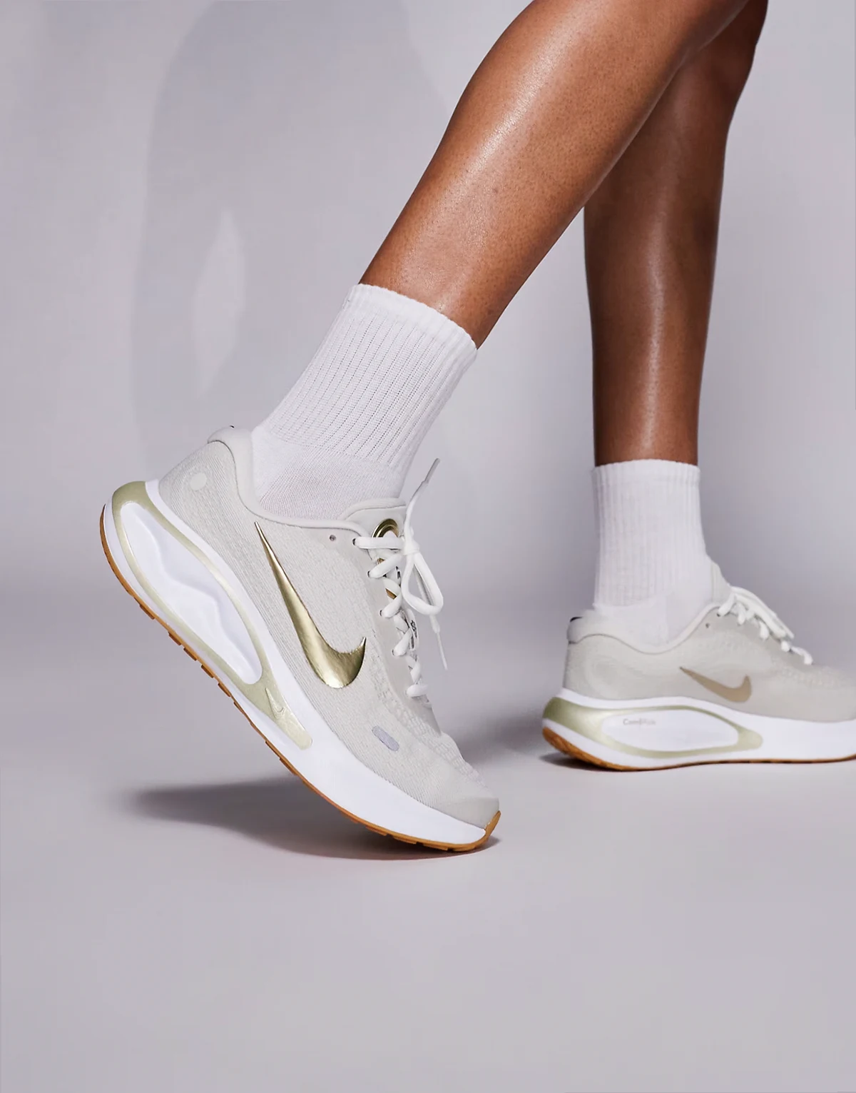 Journey Run sneakers in beige and white