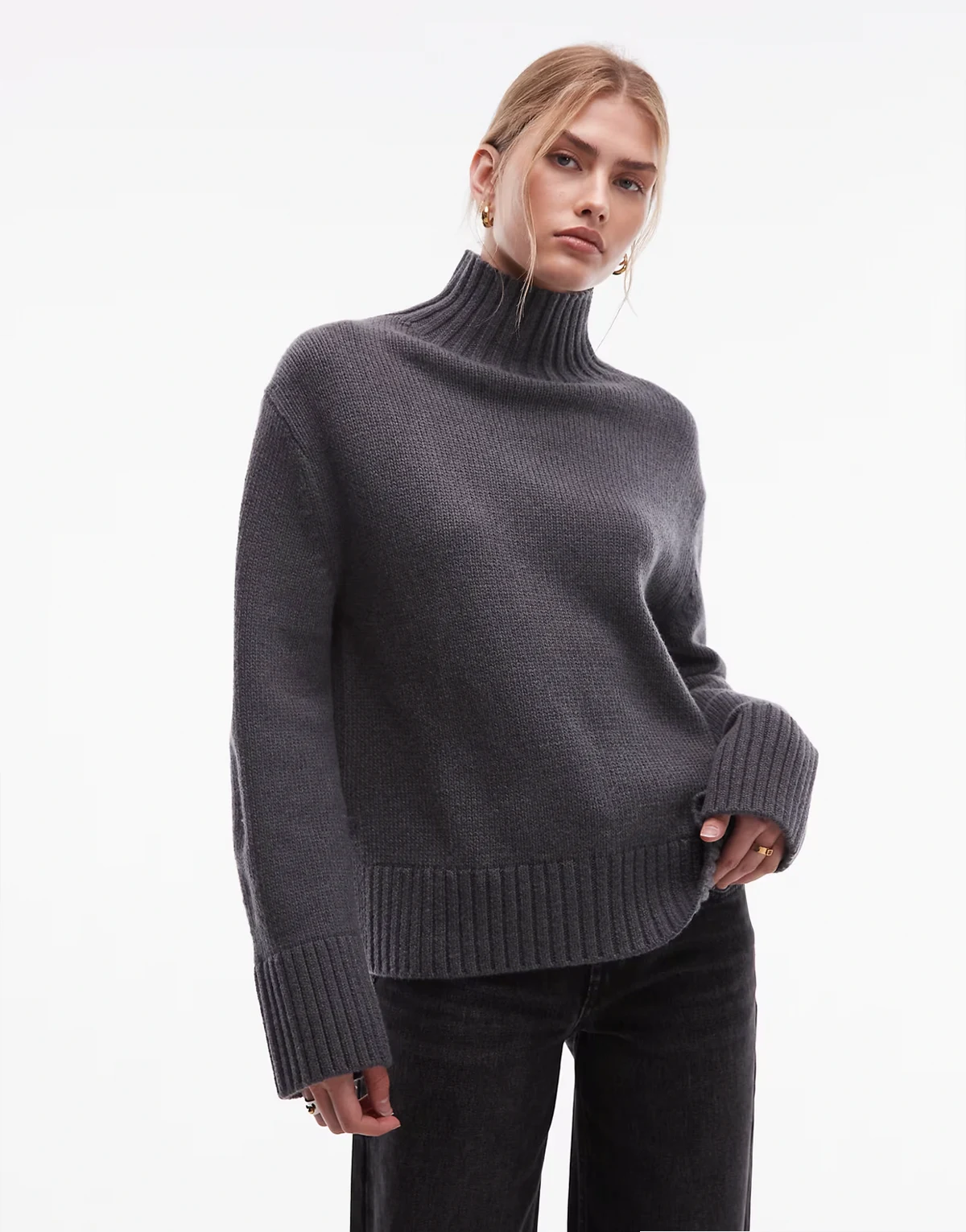 mohair rich and wool ribbed high turtle neck knit sweater in dark gray