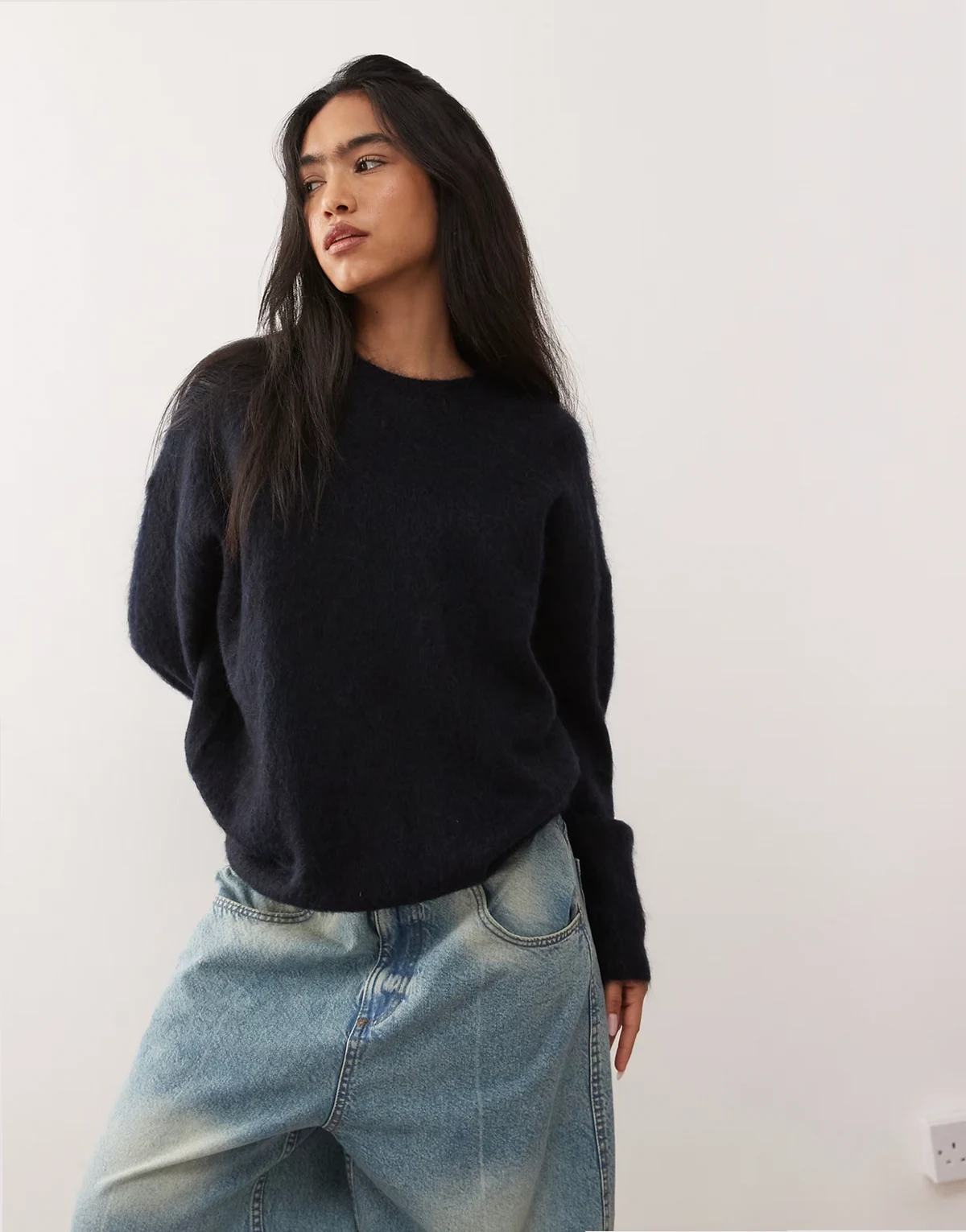 – Hochwertiger Pullover aus Woll-Mohair-Mix in meliertem, dunklem Marienblau