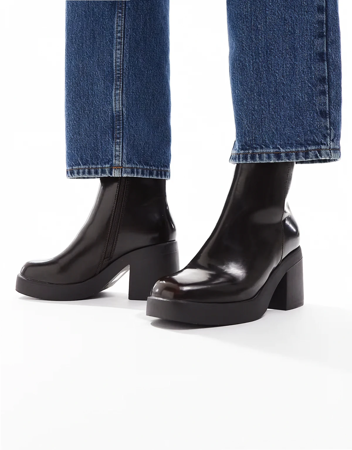 – Audi – Ankle Boots in Braun mit dicker Sohle