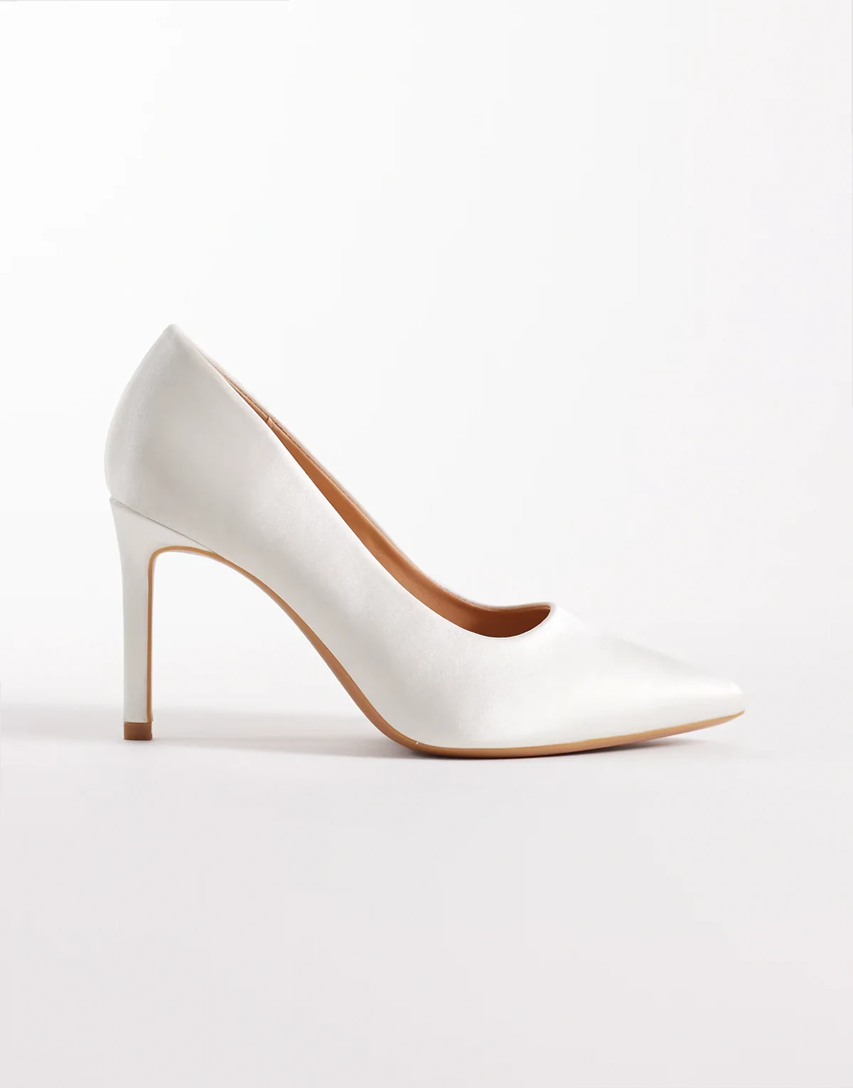 Petunia heeled pumps in white satin