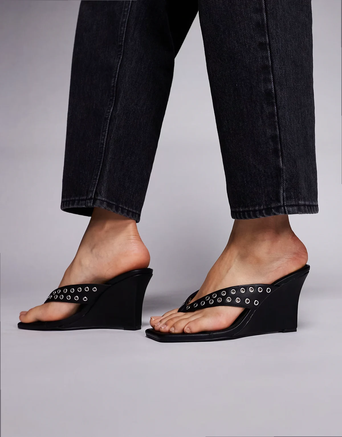 Demura wedge heeled studded sandals in black