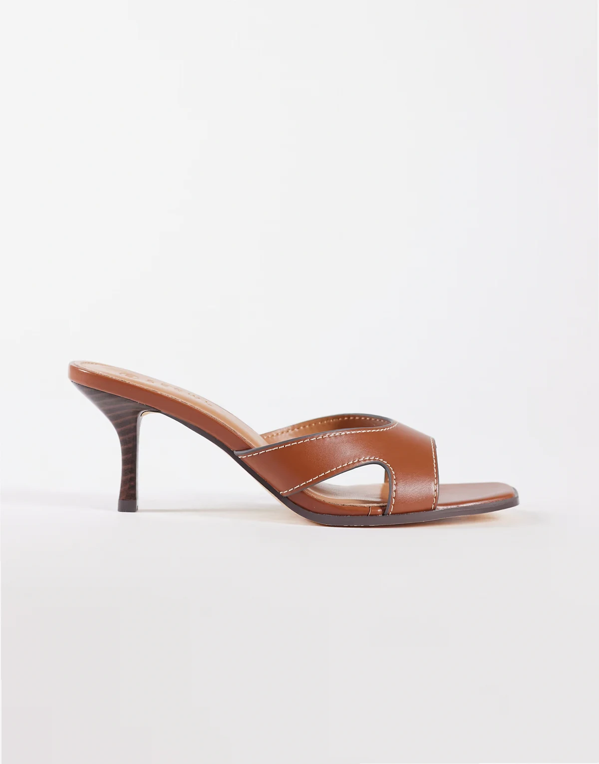 Coral kitten heeled mules in Tan