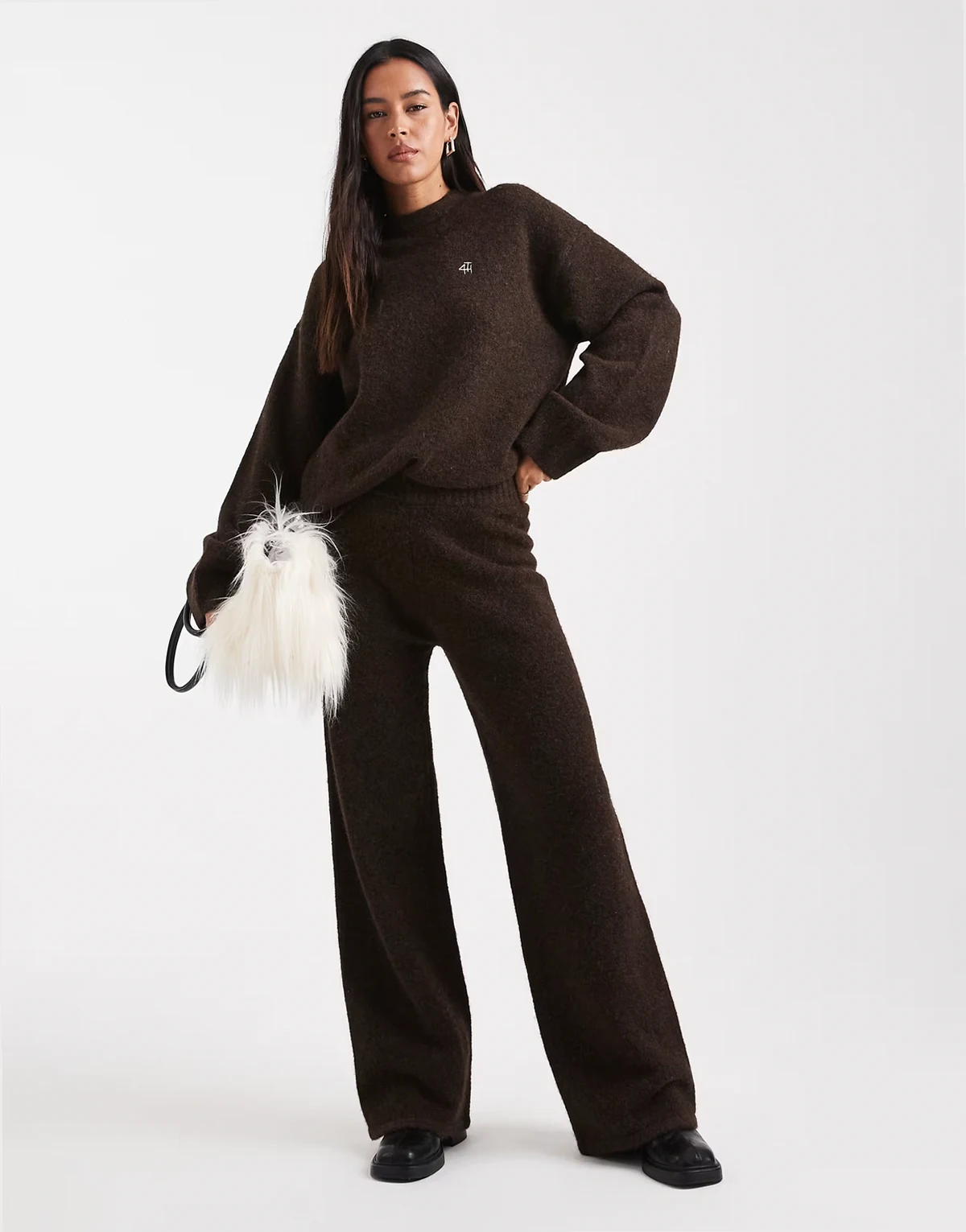 – Strickhose in Schokoladenbraun mit Wollhaptik und weitem Bein, Kombiteil