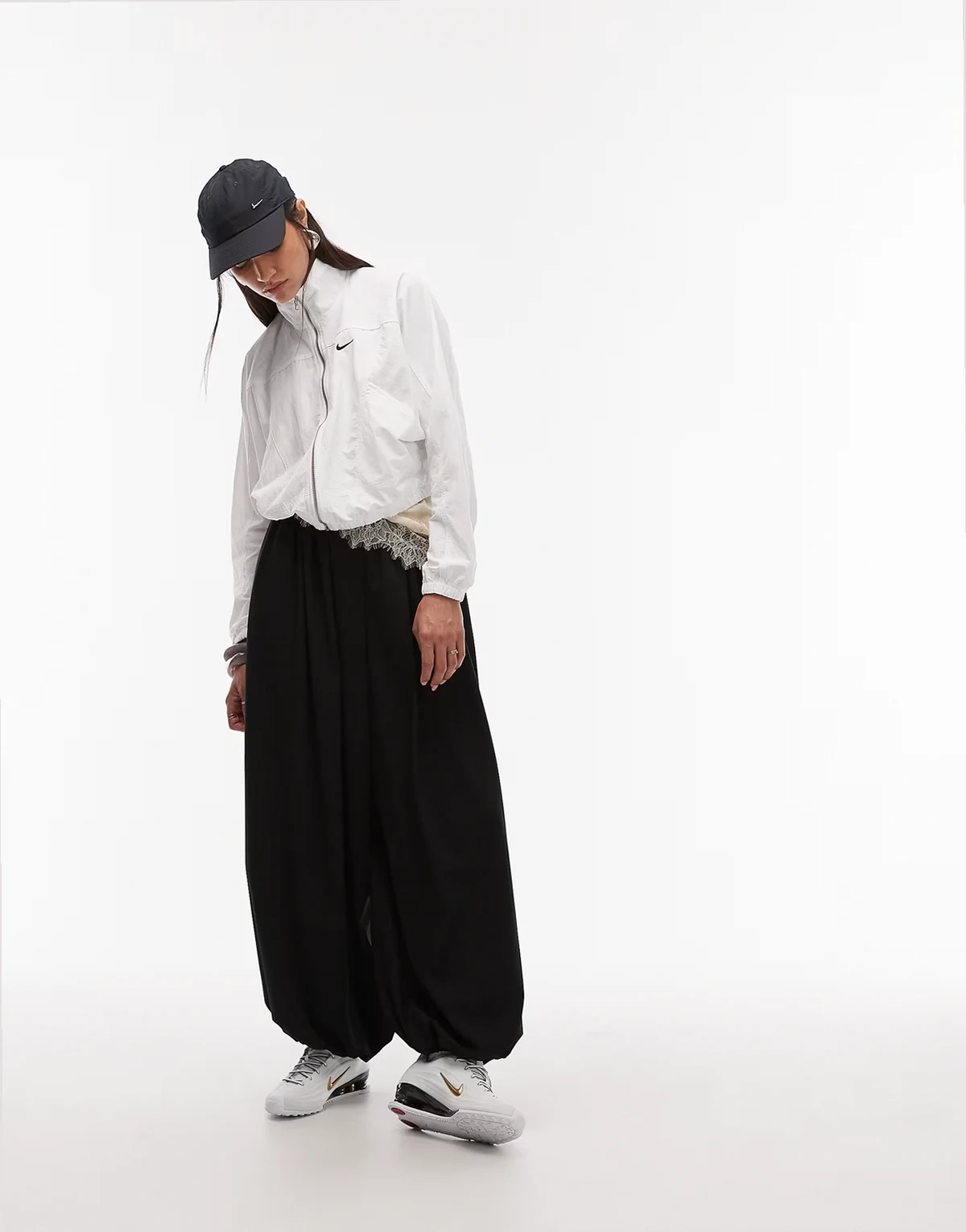 – Elegante Ballonhose in Schwarz