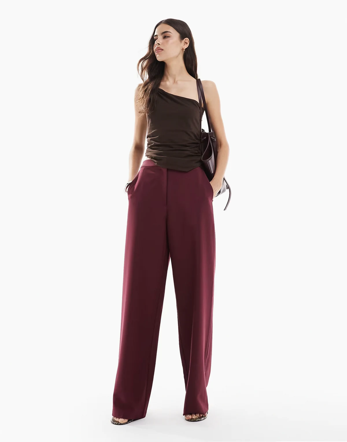 Tall – Elegante Relaxed Fit Hose in dunklem Kirschrot mit geradem Schnitt
