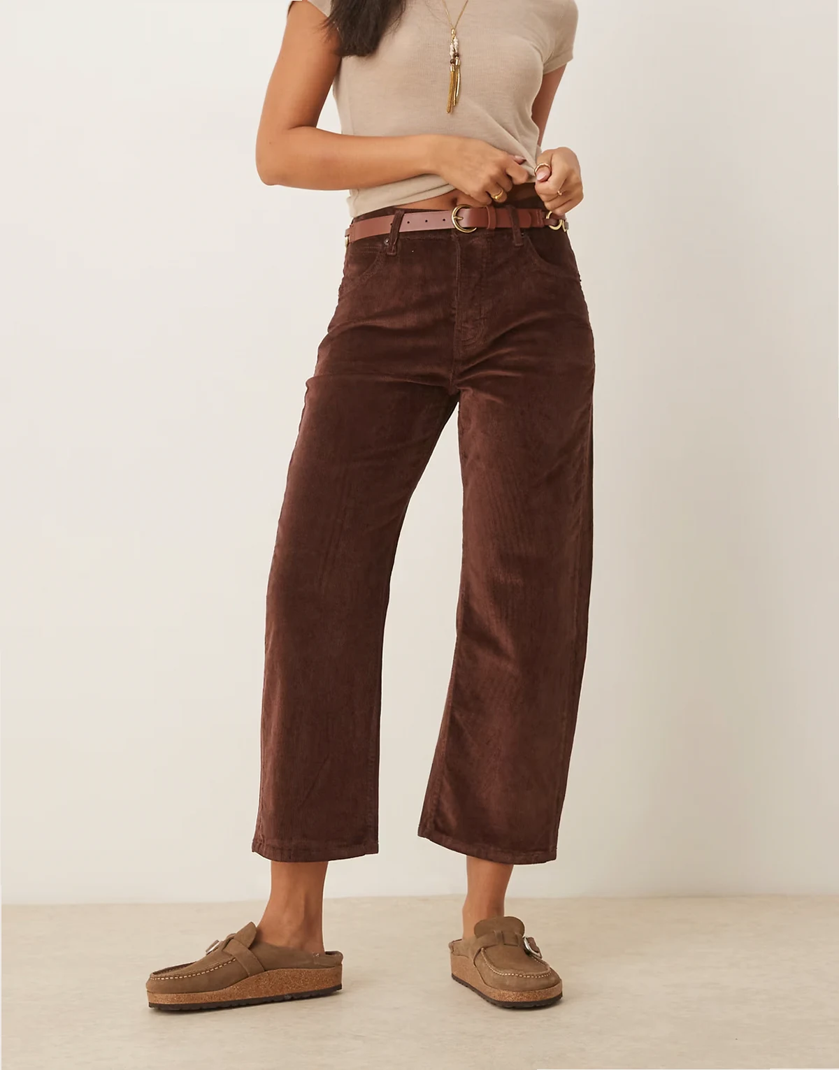 Deep Trance corduroy pants in brown