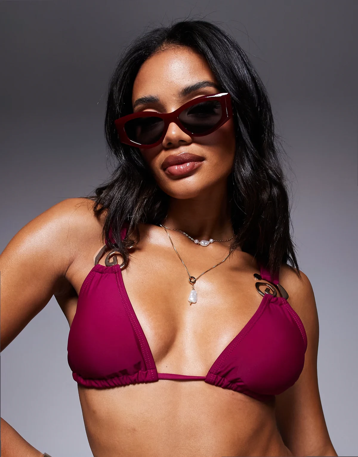 bikini top with shell detail in berry