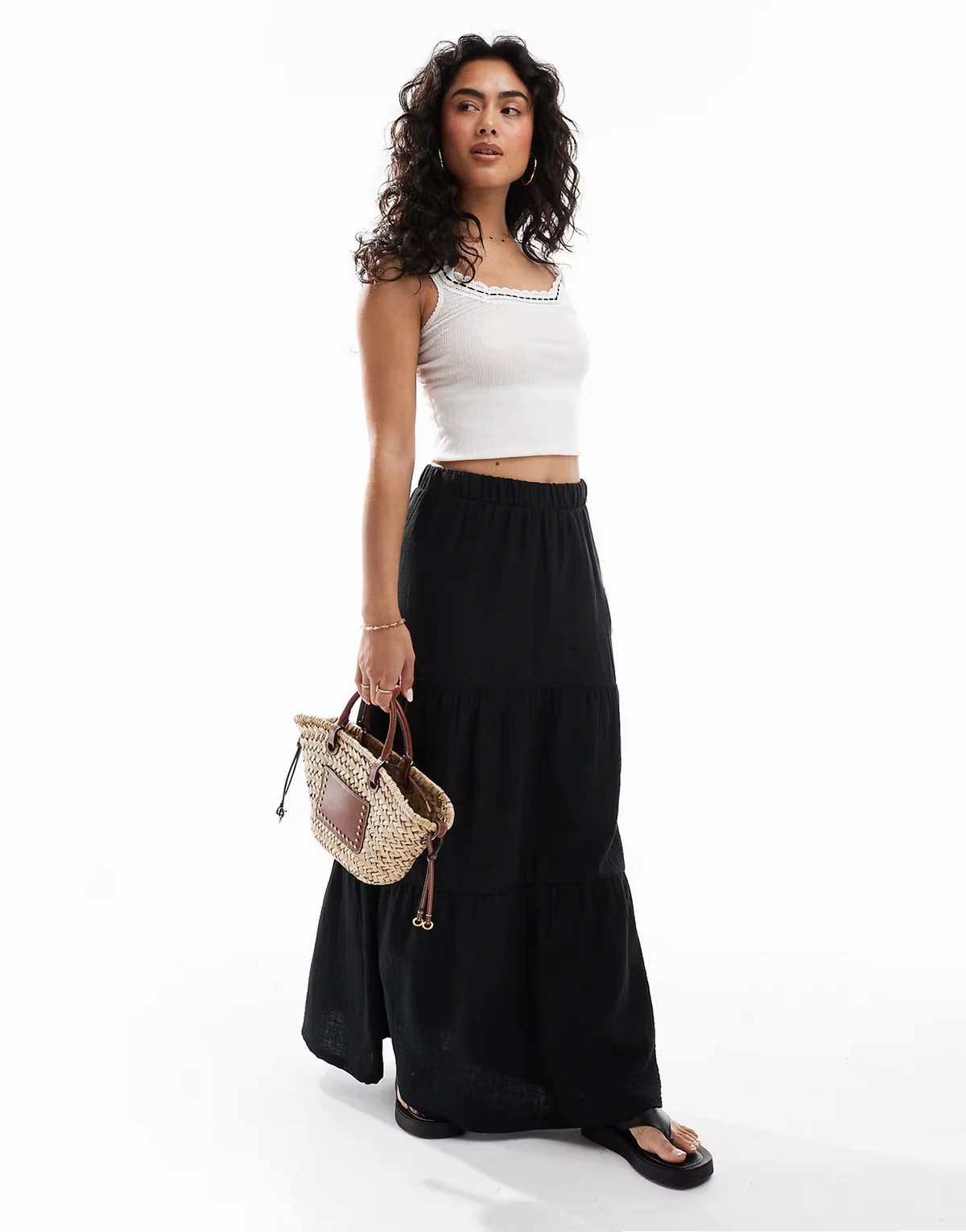 – Gestufter Boho-Midirock in Schwarz