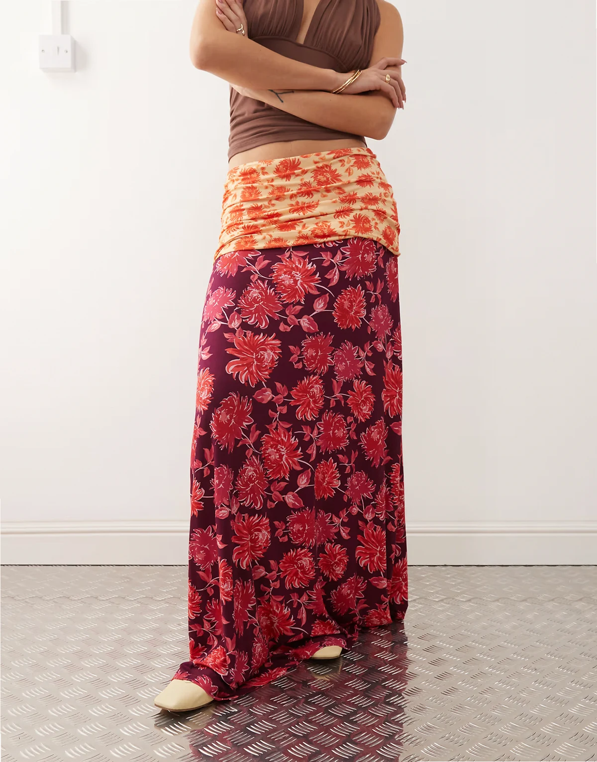 flora roll over waist midaxi skirt in boho florals