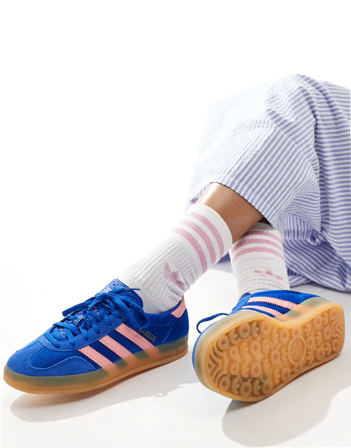 Gazelle Indoor sneakers in blue and pink