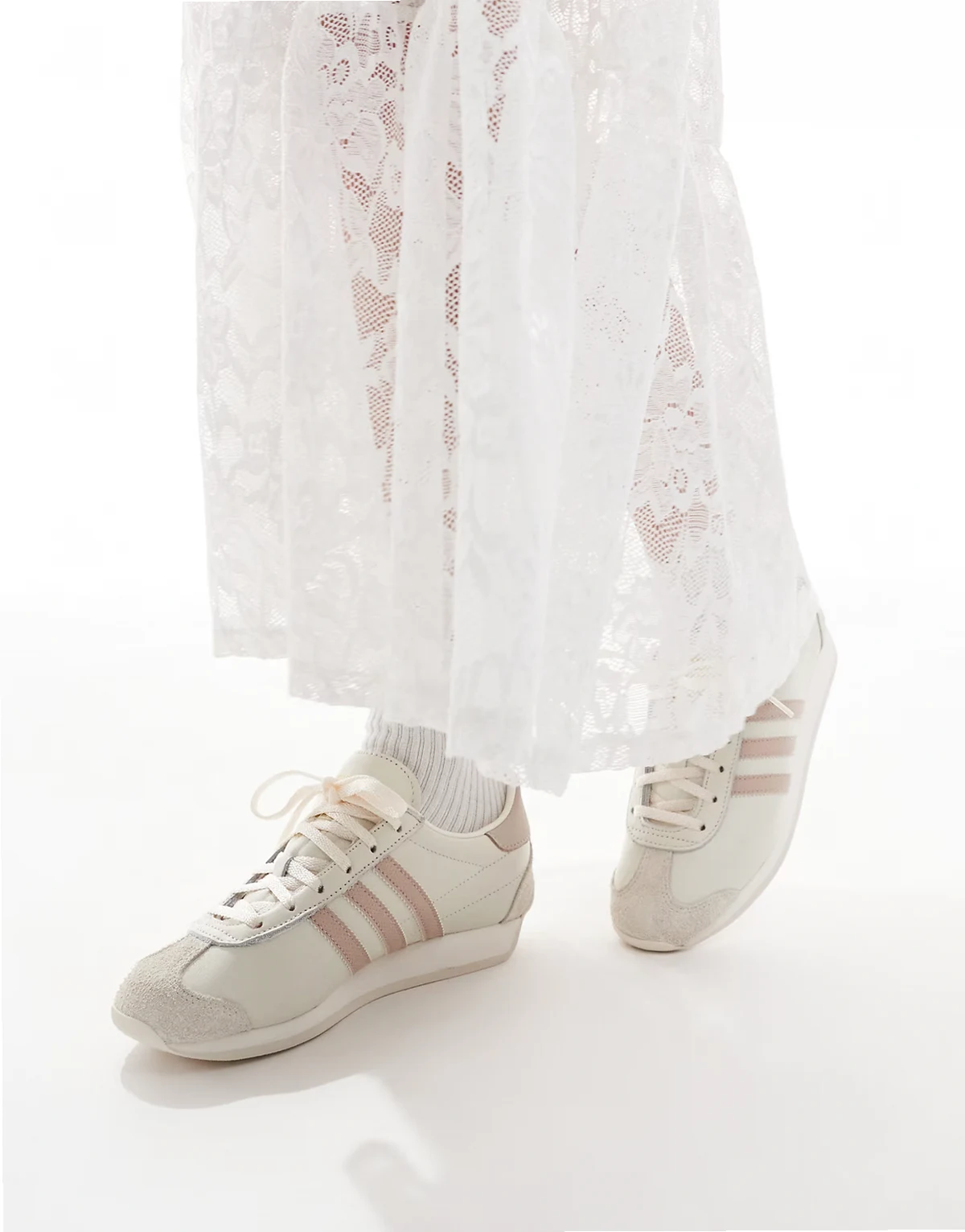 Country OG sneakers in ivory and taupe
