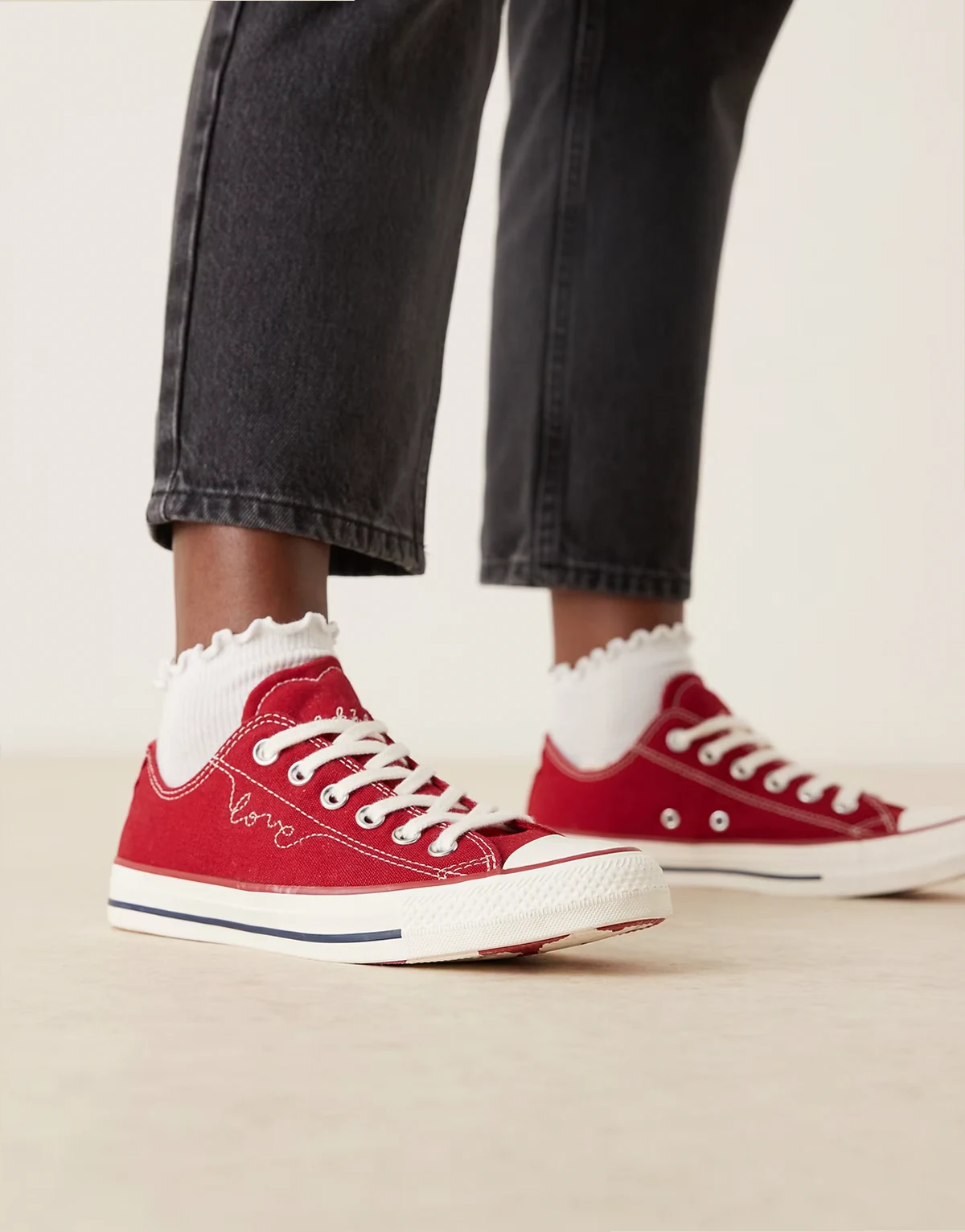 Chuck Taylor All Star Ox Love sneakers in red