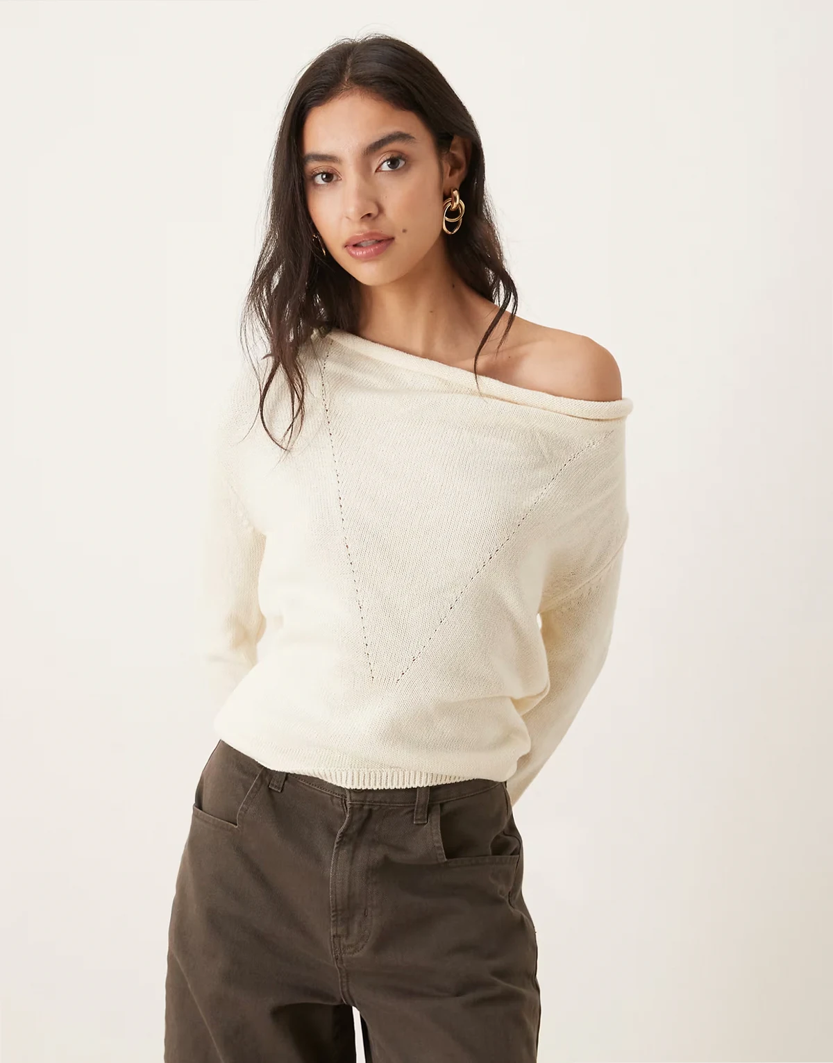 – Pullover aus Wollmix in Beige mit One-Shoulder-Design