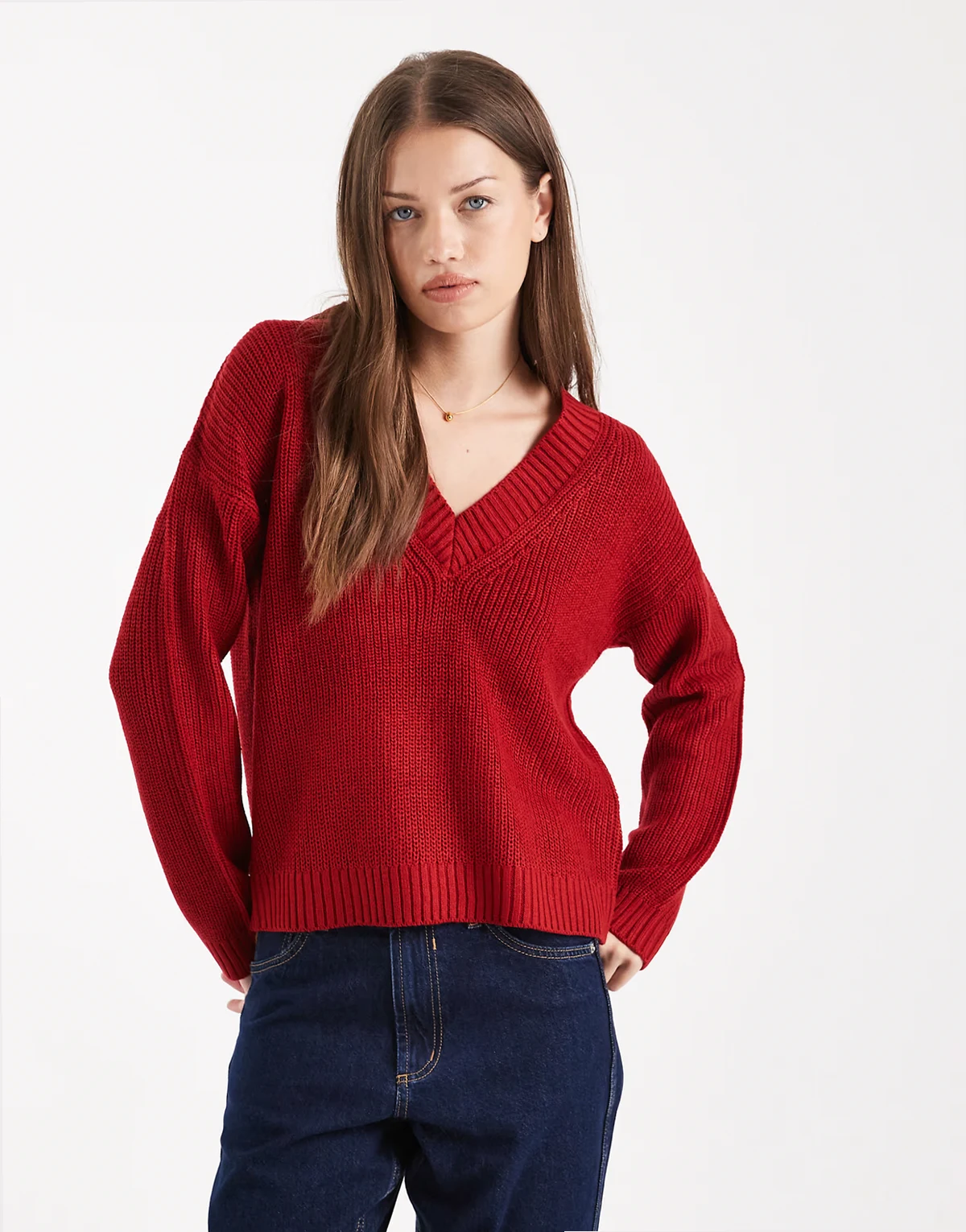 deep v neck fisherman knit sweater in red
