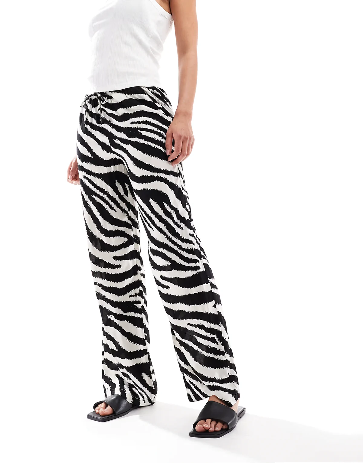– Easy – Hose mit weitem Bein, Tunnelzug-Bund und Zebramuster