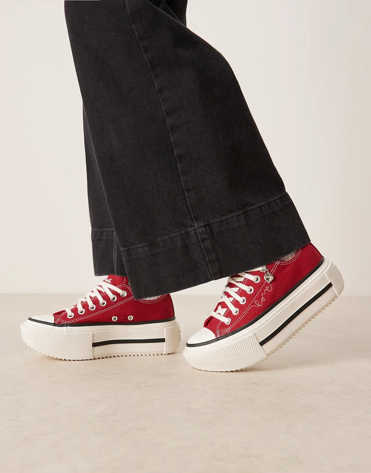 Chuck Taylor All Star Lift Hi Double Stack sneakers in burgundy