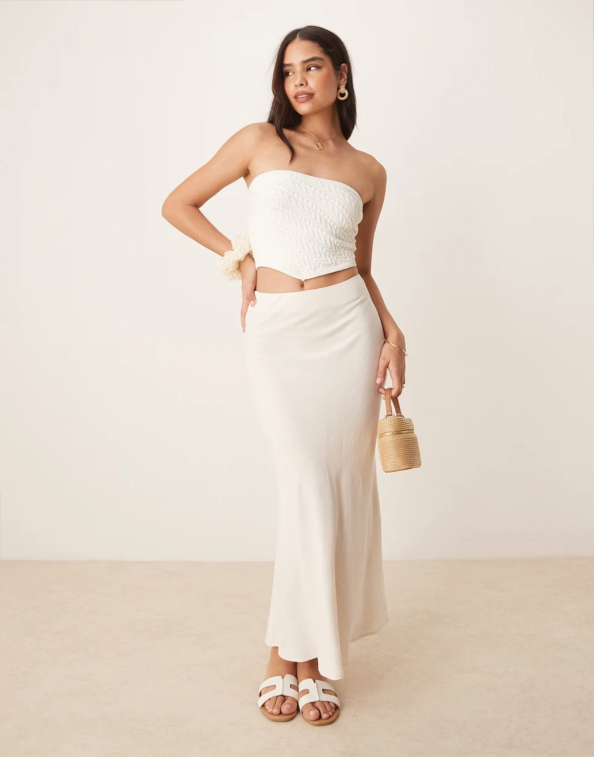 linen blend long skirt in cream