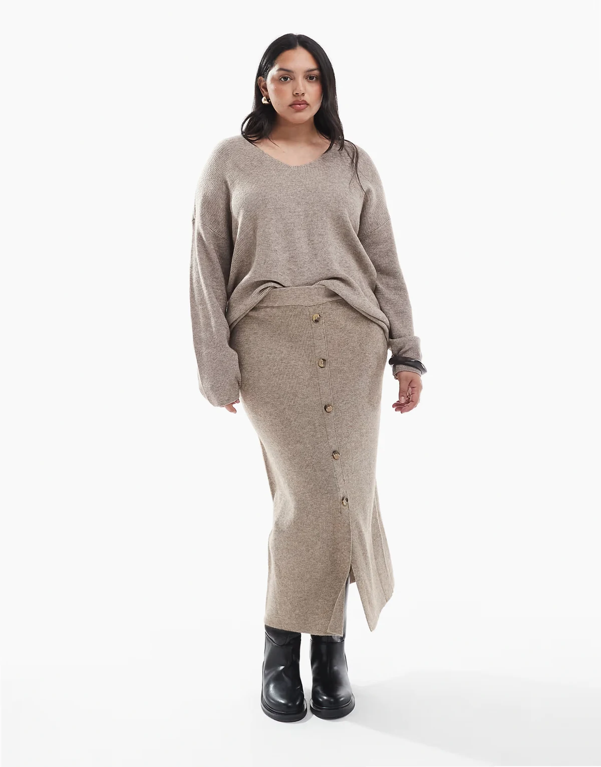 ribbed midi skirt in beige - part of a set
