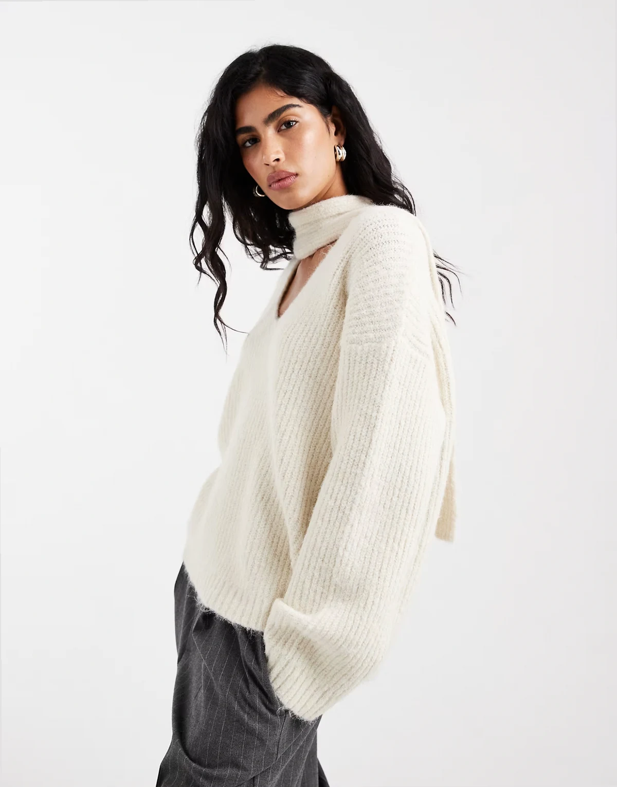 wool feel scarf detail v neck sweater in cream