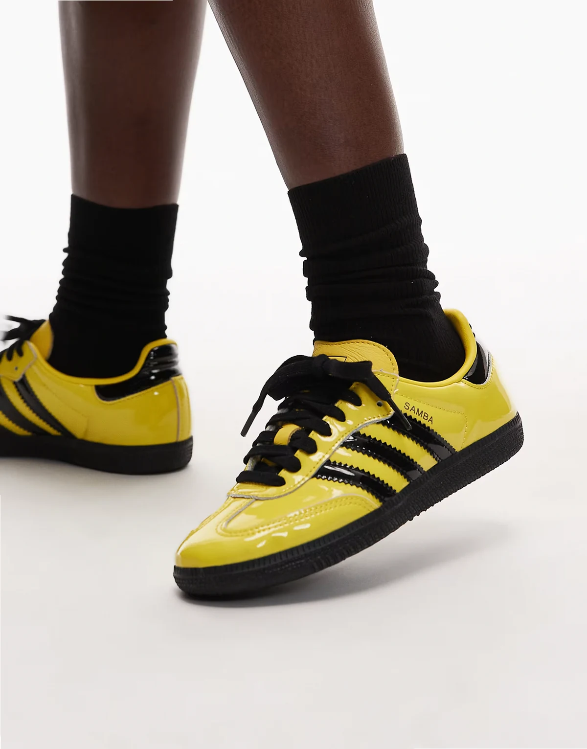 Samba OG sneakers in patent yellow and black