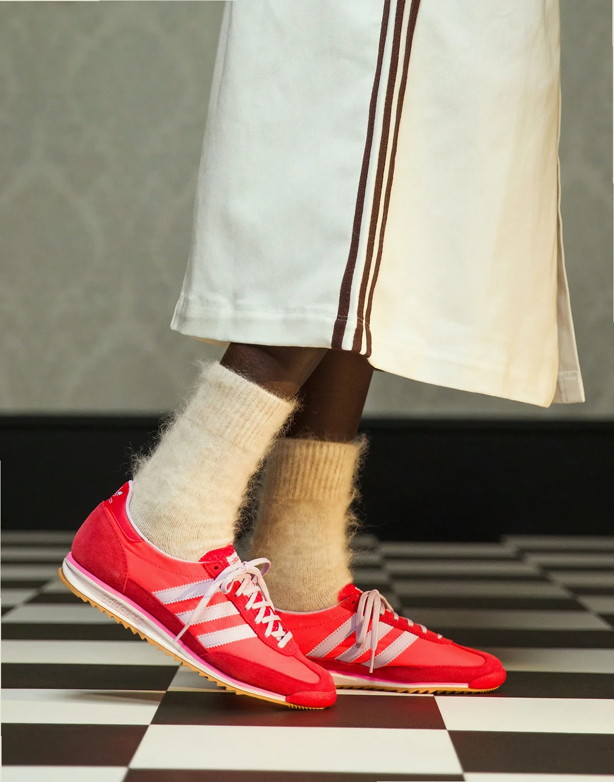 SL 72 OG sneakers in red and lilac