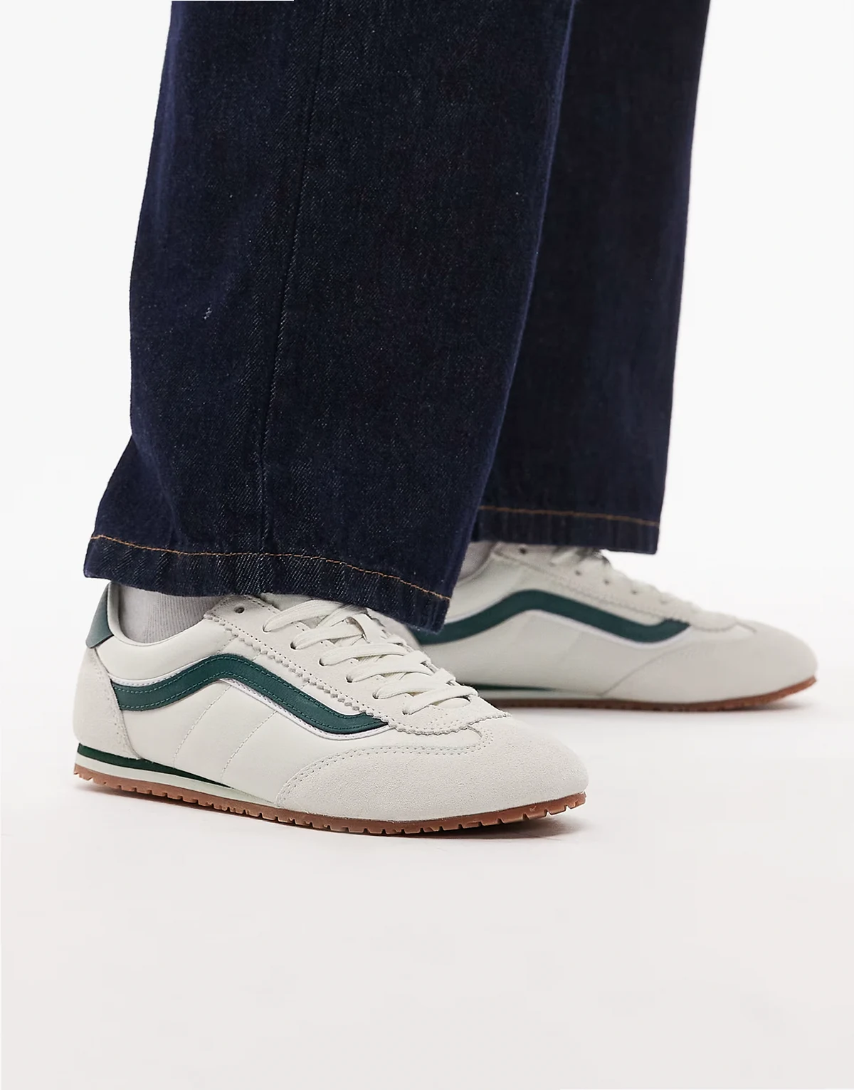 Super Lowpro sneakers in white and dark green